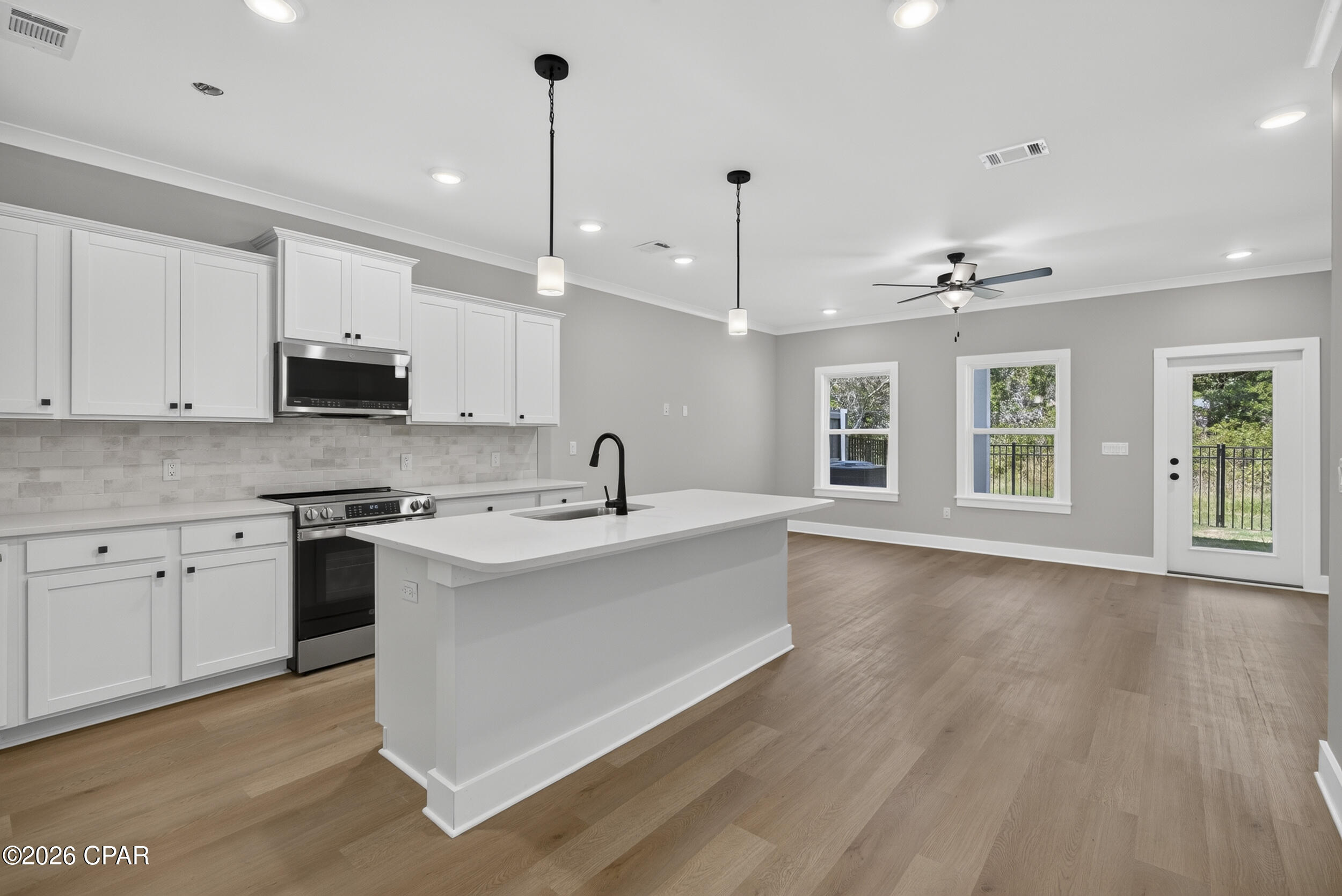 Colonial Landing - Residential