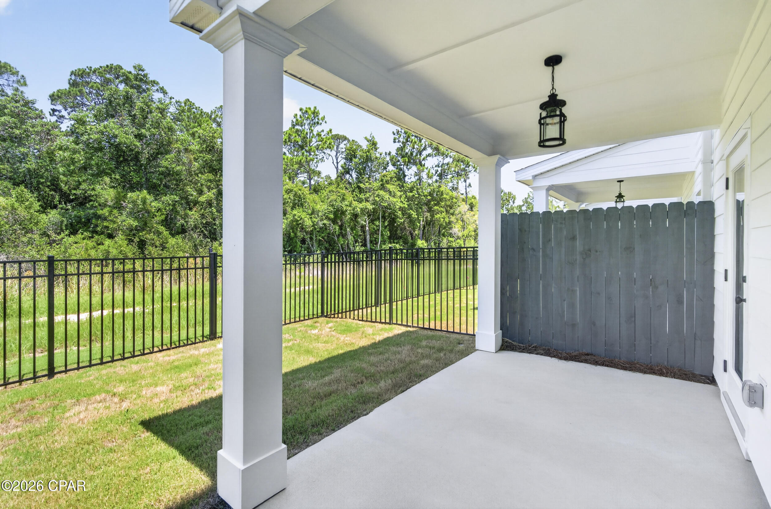 Colonial Landing - Residential