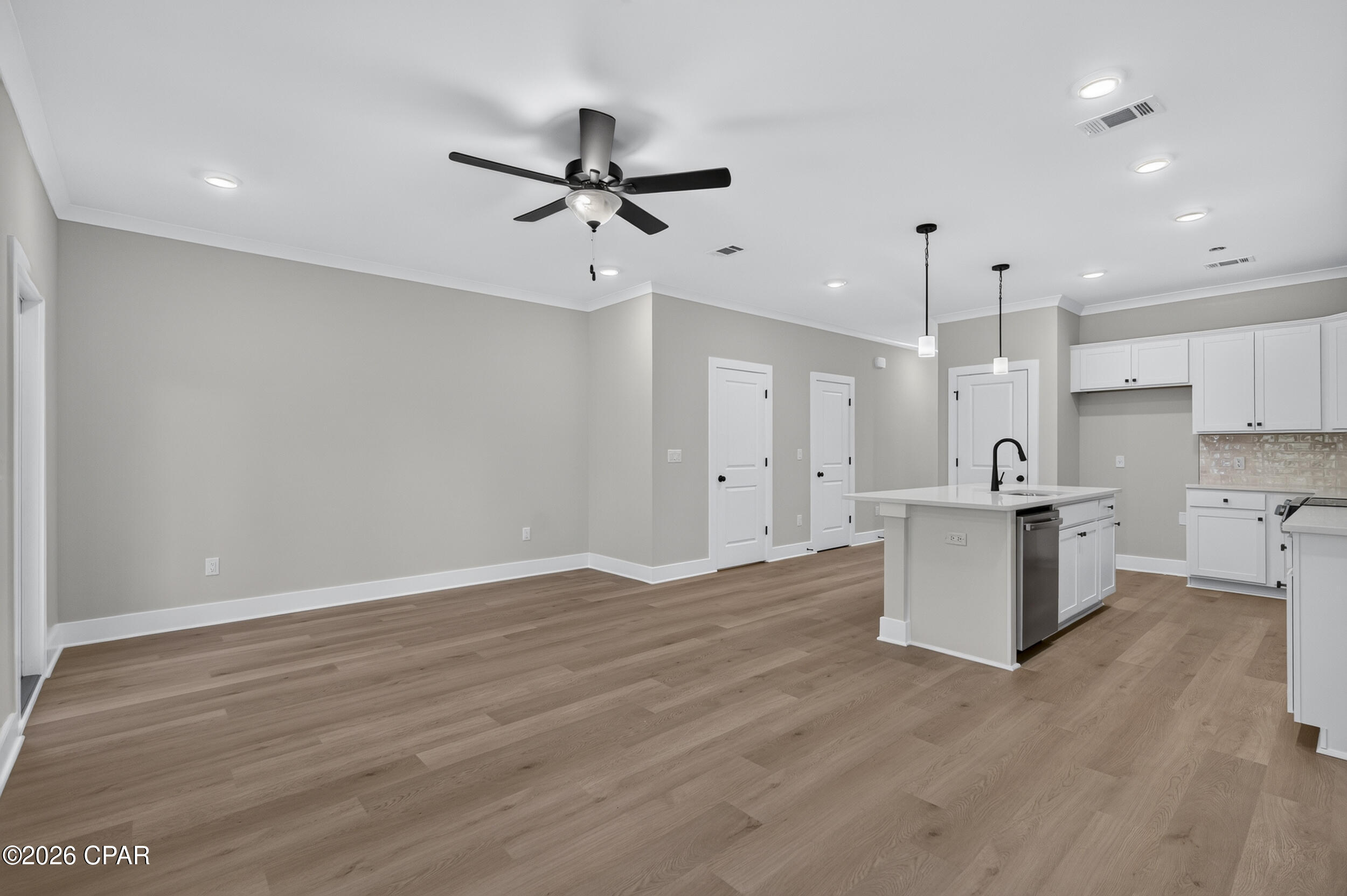 Colonial Landing - Residential