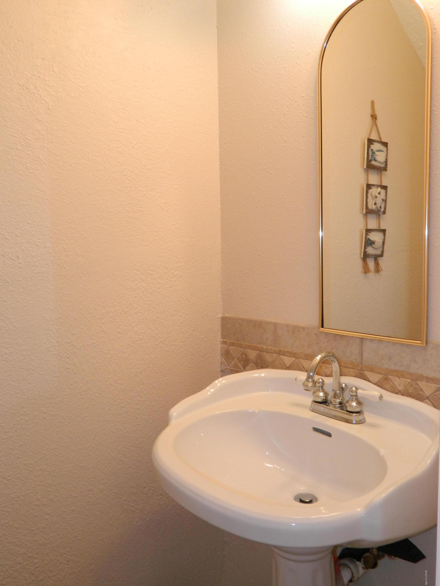 Holiday Beach Unit 16 - Residential Lease
