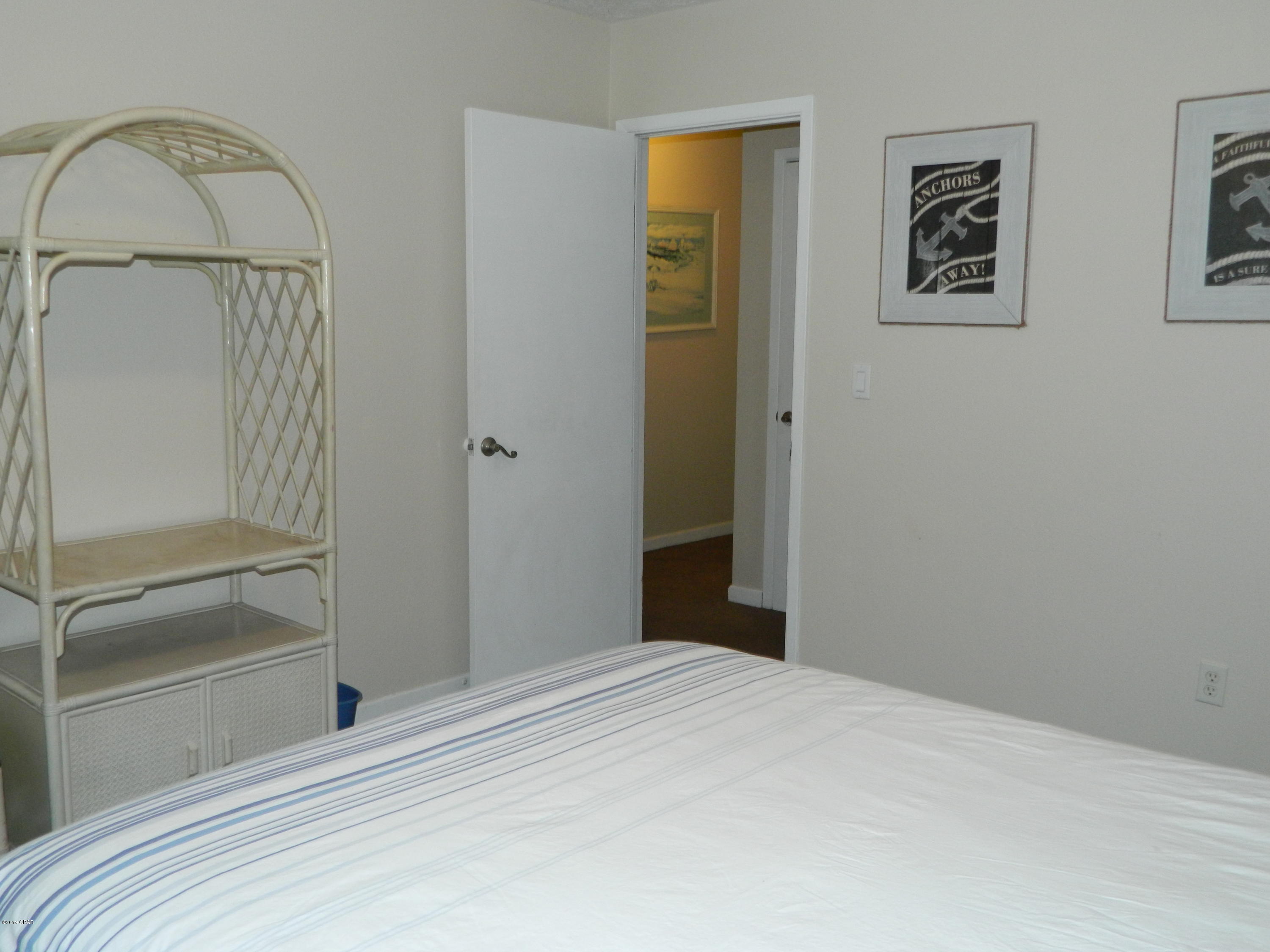 Holiday Beach Unit 16 - Residential Lease