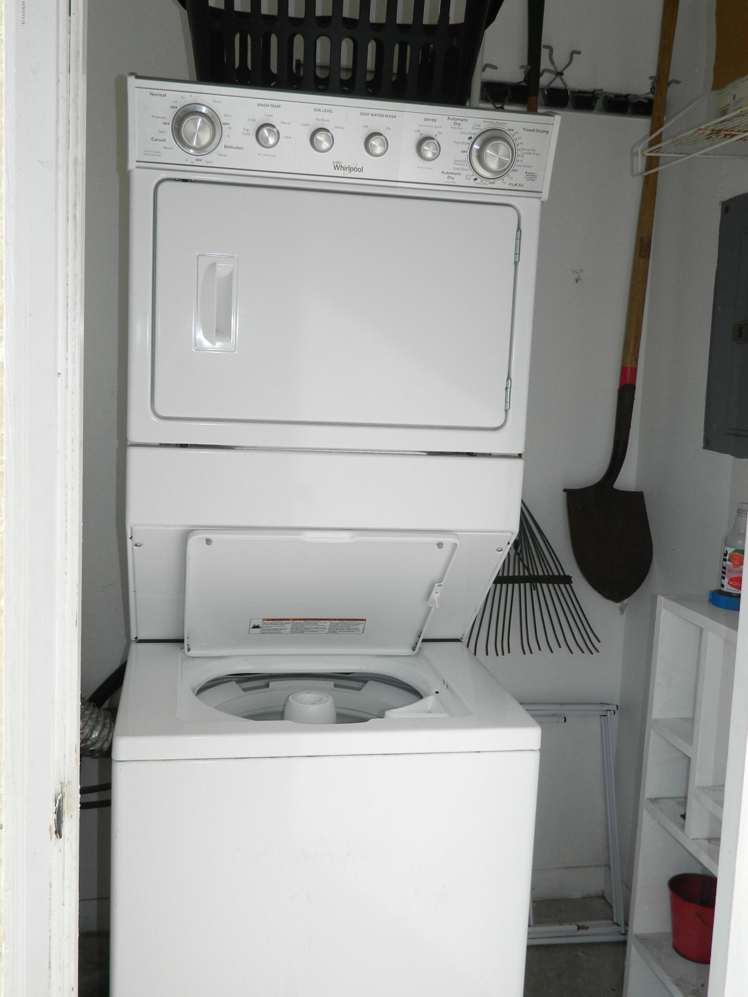 Holiday Beach Unit 16 - Residential Lease