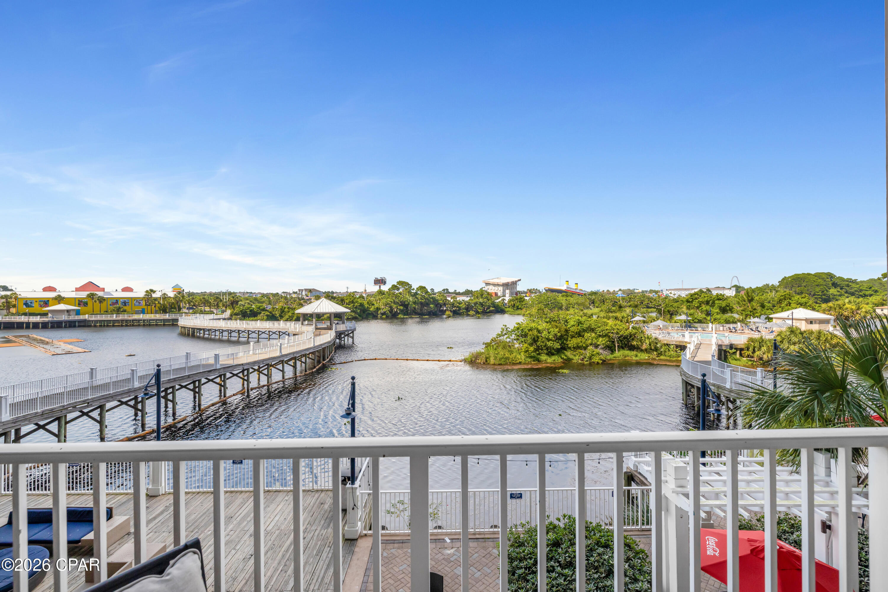 Laketown Wharf - Residential