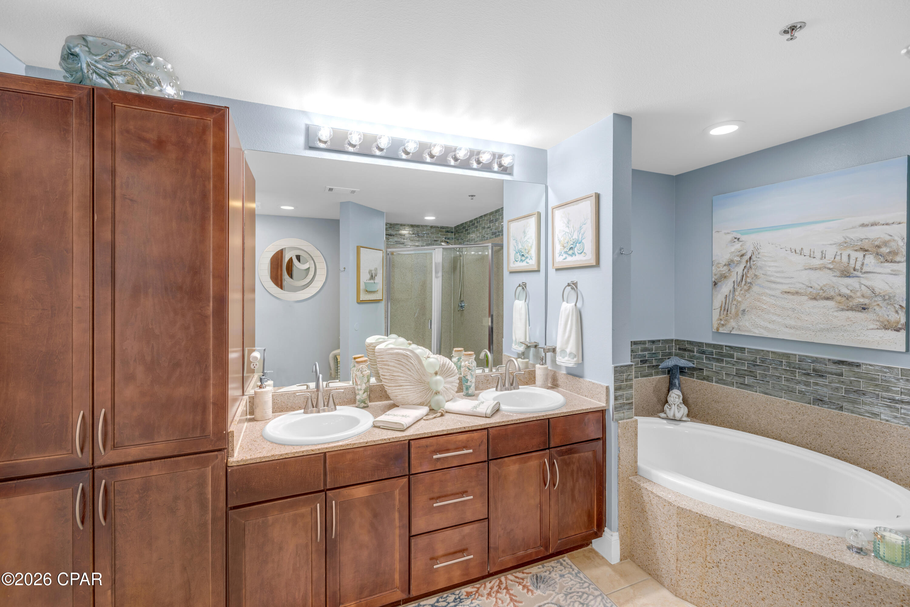 Laketown Wharf - Residential