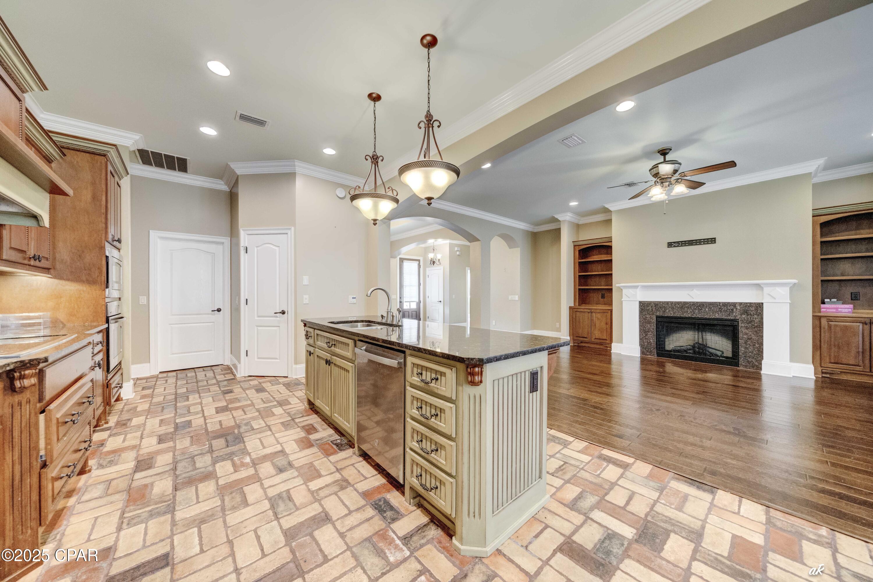 Hawks Landing - Residential