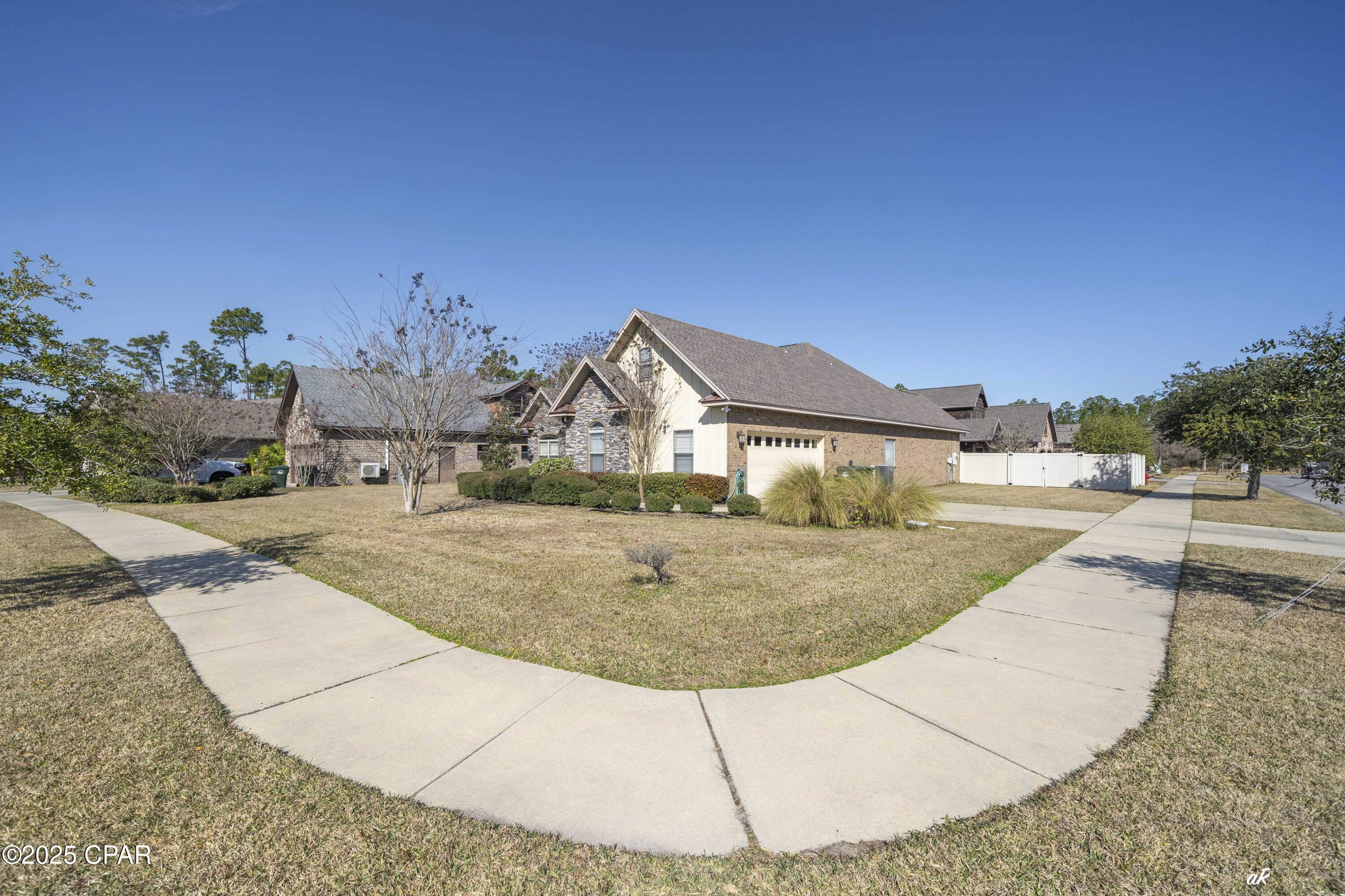 Hawks Landing - Residential