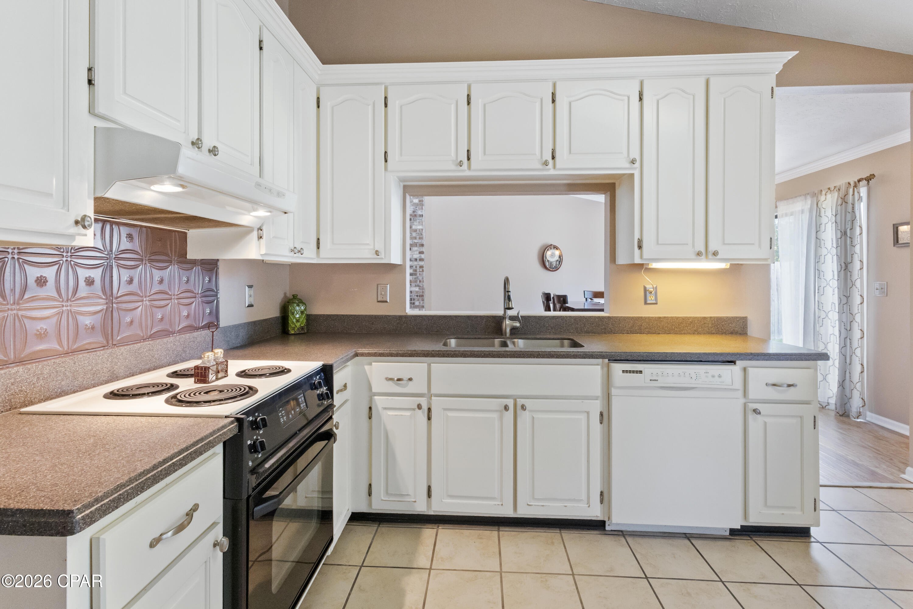 Derby Woods 1st Add - Residential