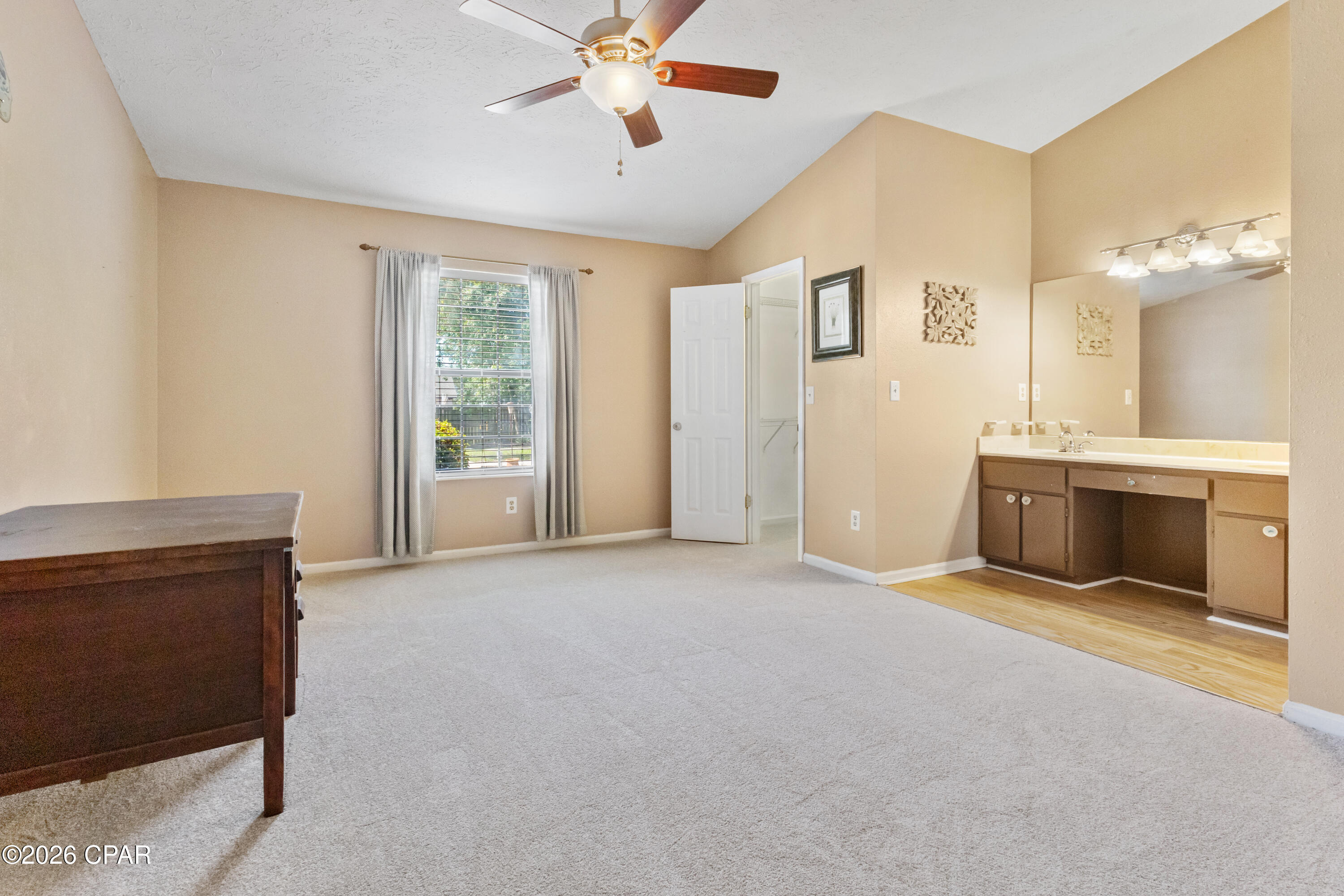 Derby Woods 1st Add - Residential