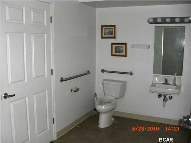 Sunny Hills - Commercial Lease