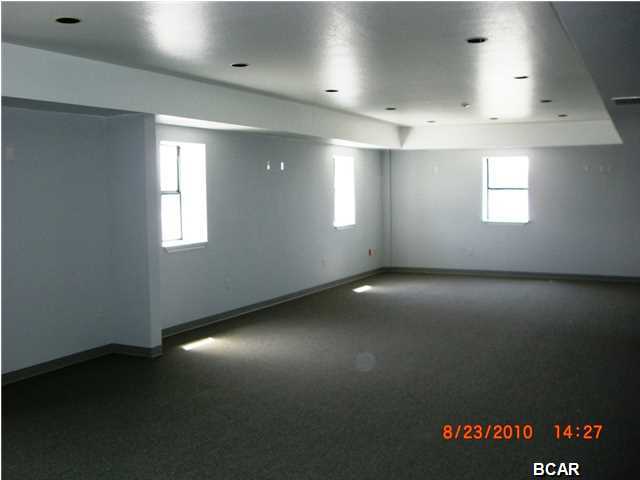 Sunny Hills - Commercial Lease