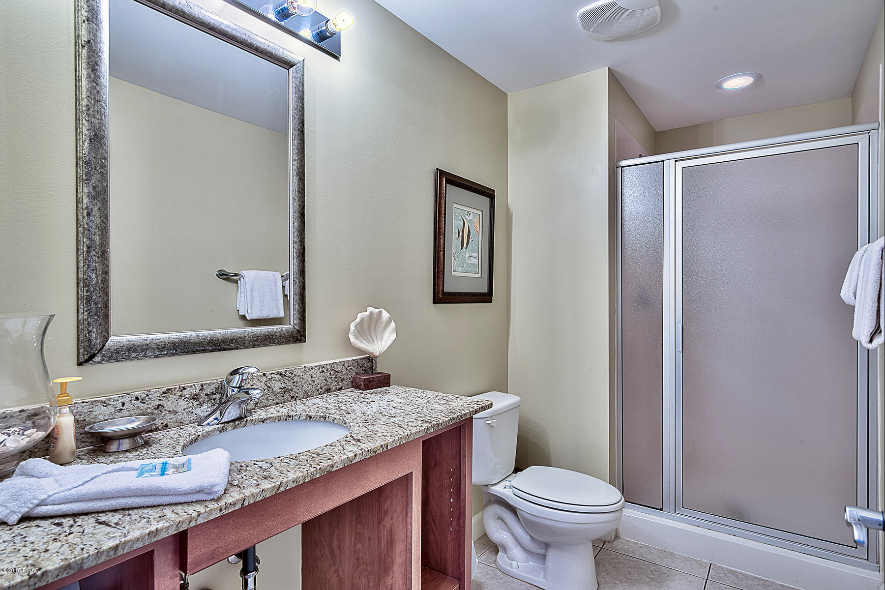 Splash Condo - Residential