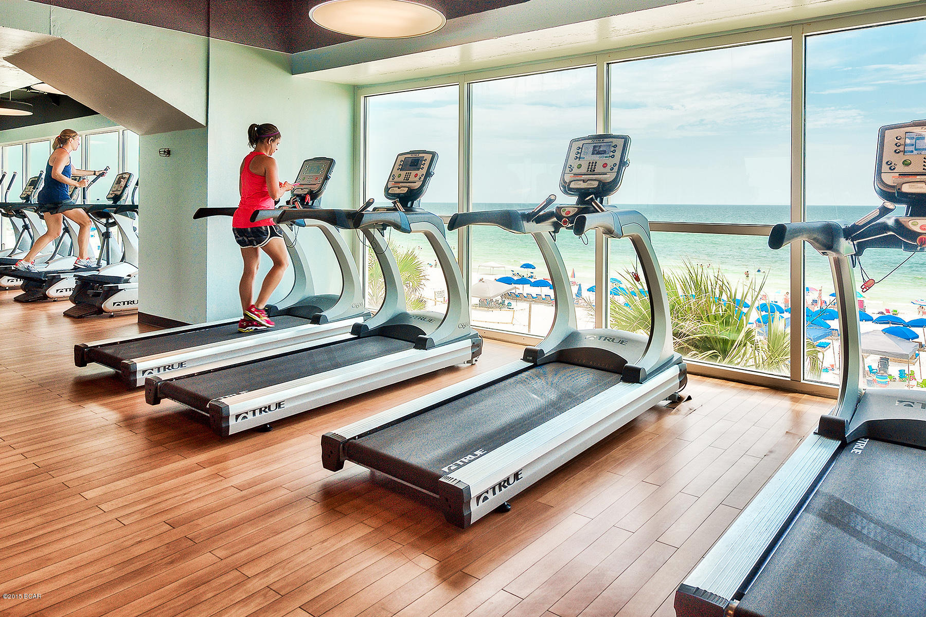 Splash Condo - Residential