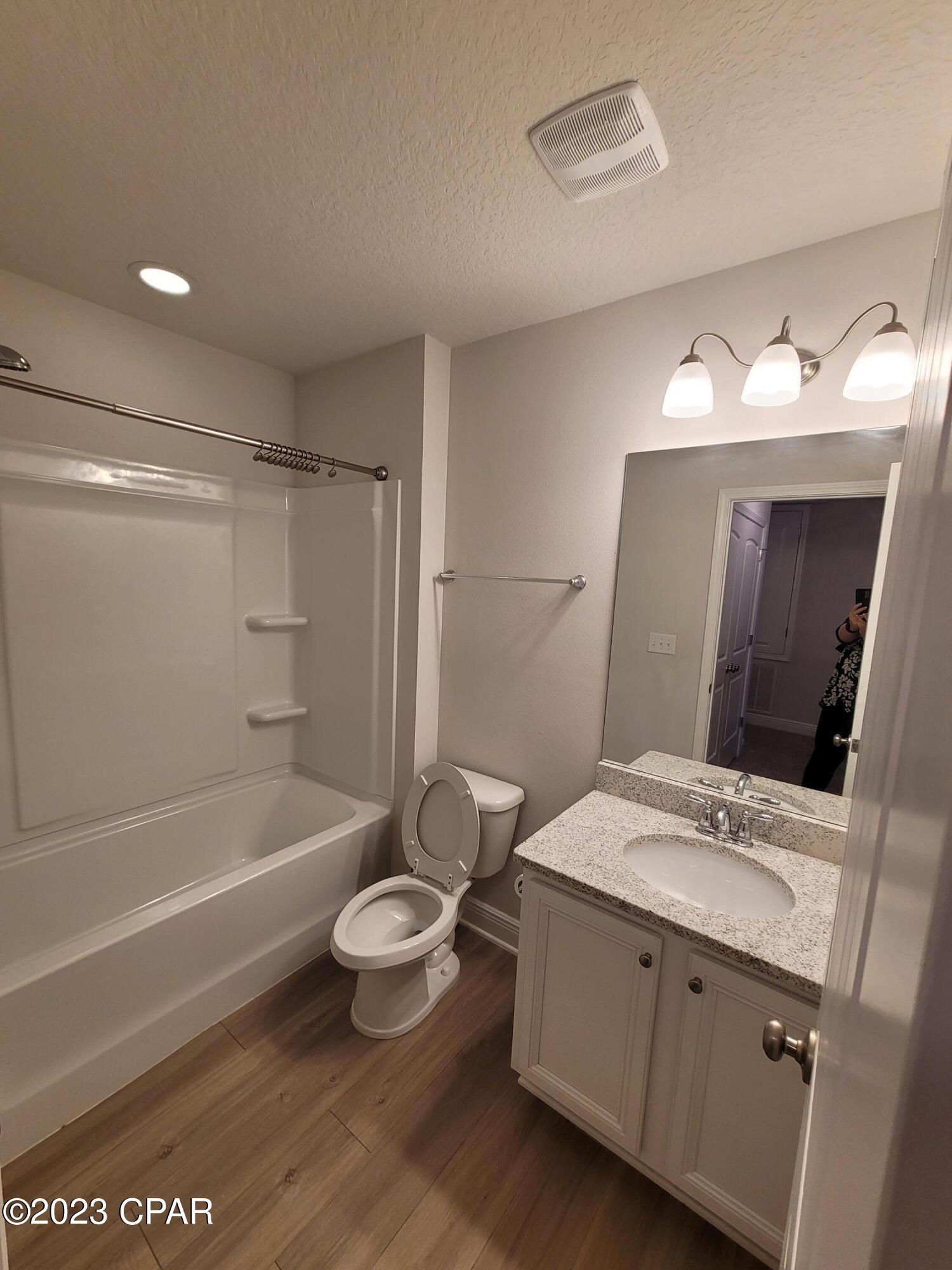 Hathaway Townhomes - Residential Lease