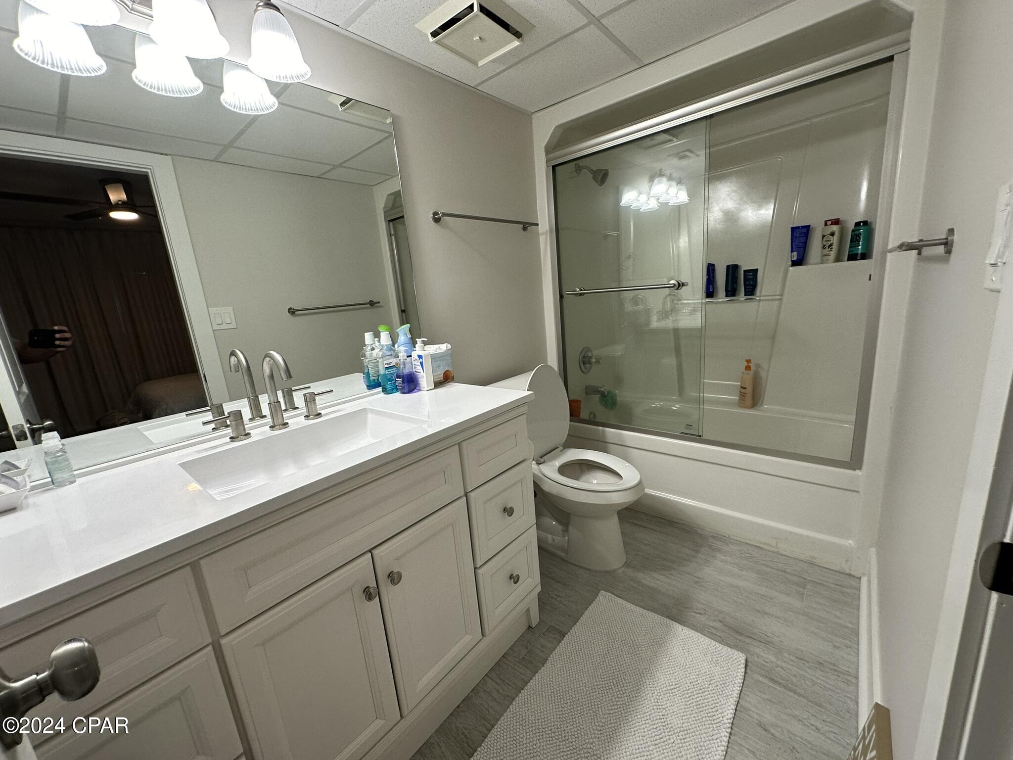 River Oaks Tennis Villas - Residential