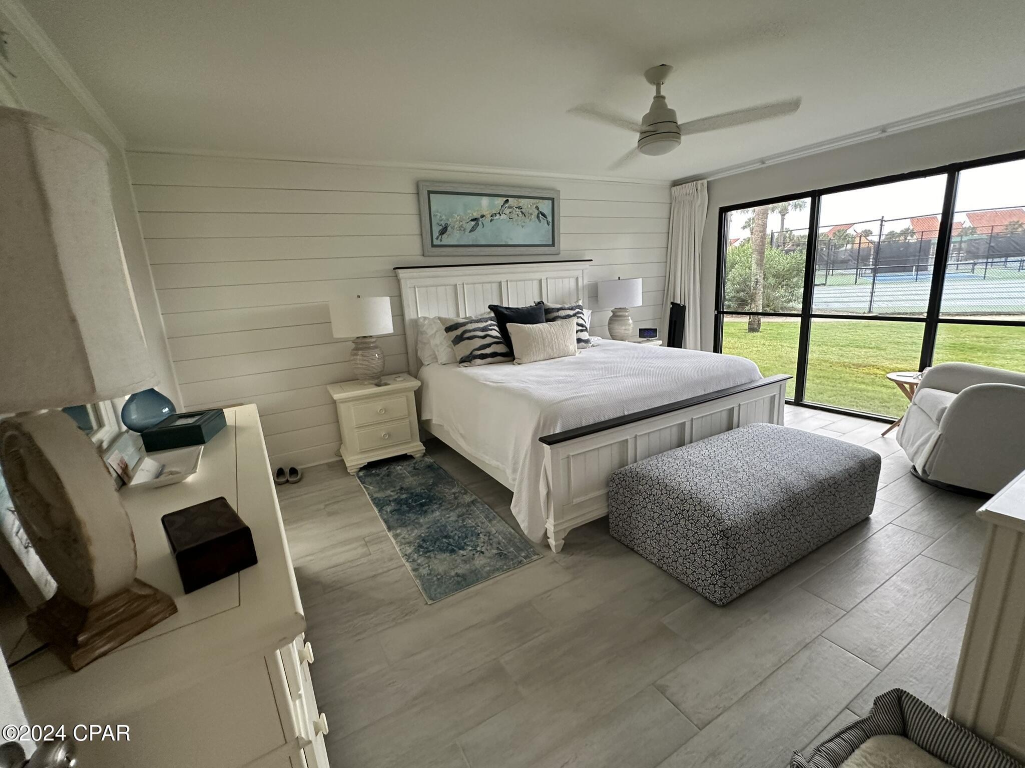 River Oaks Tennis Villas - Residential
