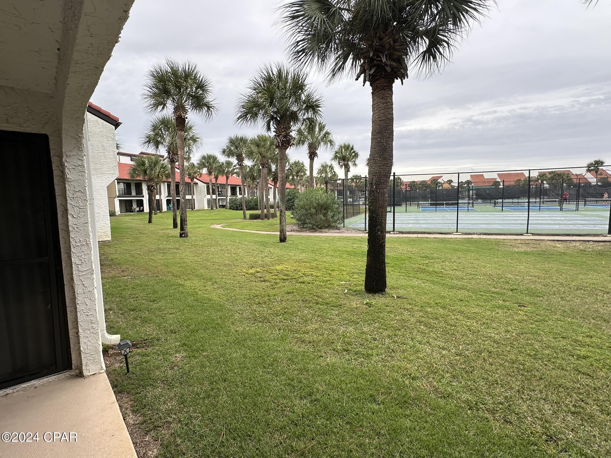 River Oaks Tennis Villas - Residential