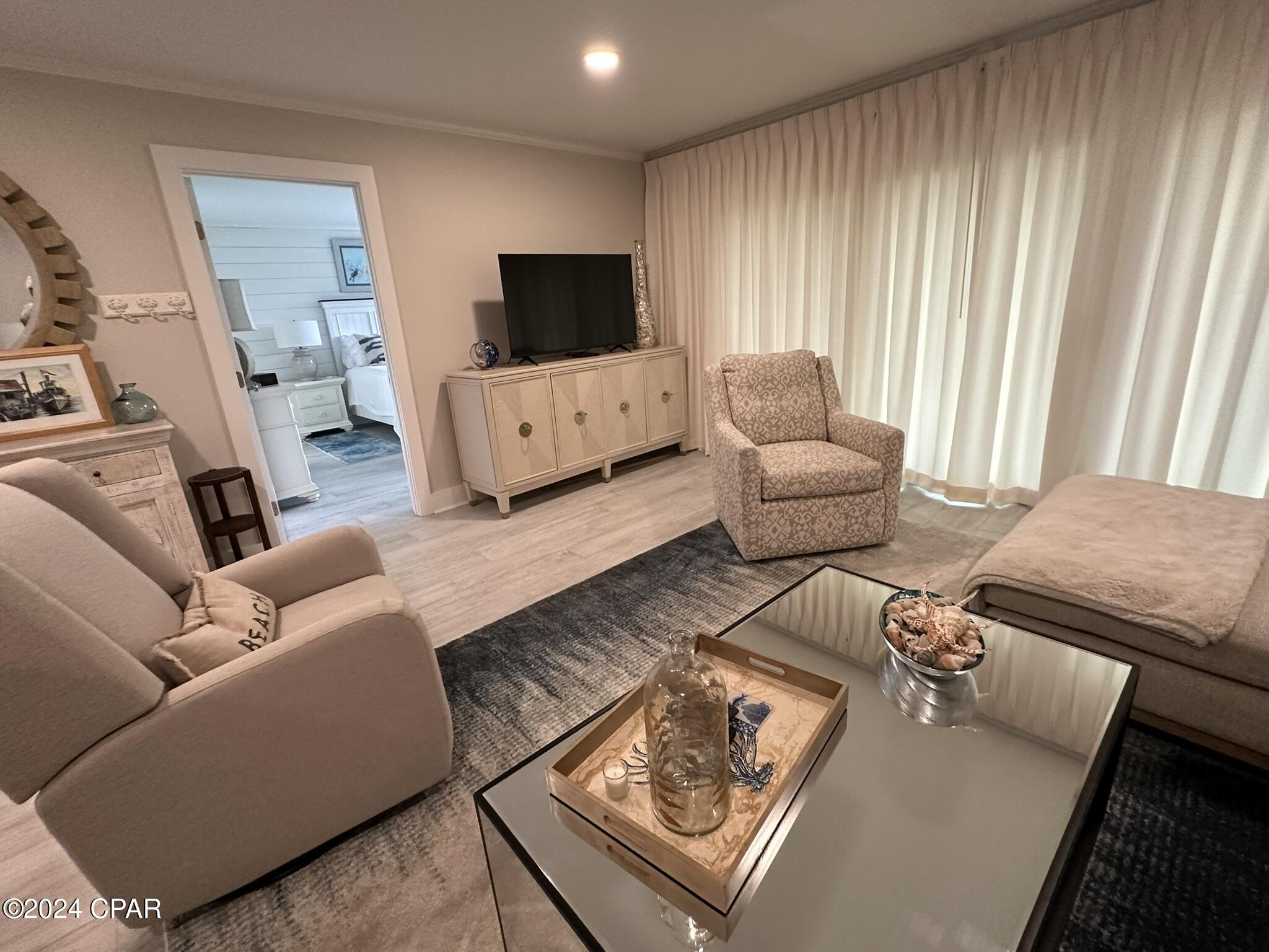 River Oaks Tennis Villas - Residential