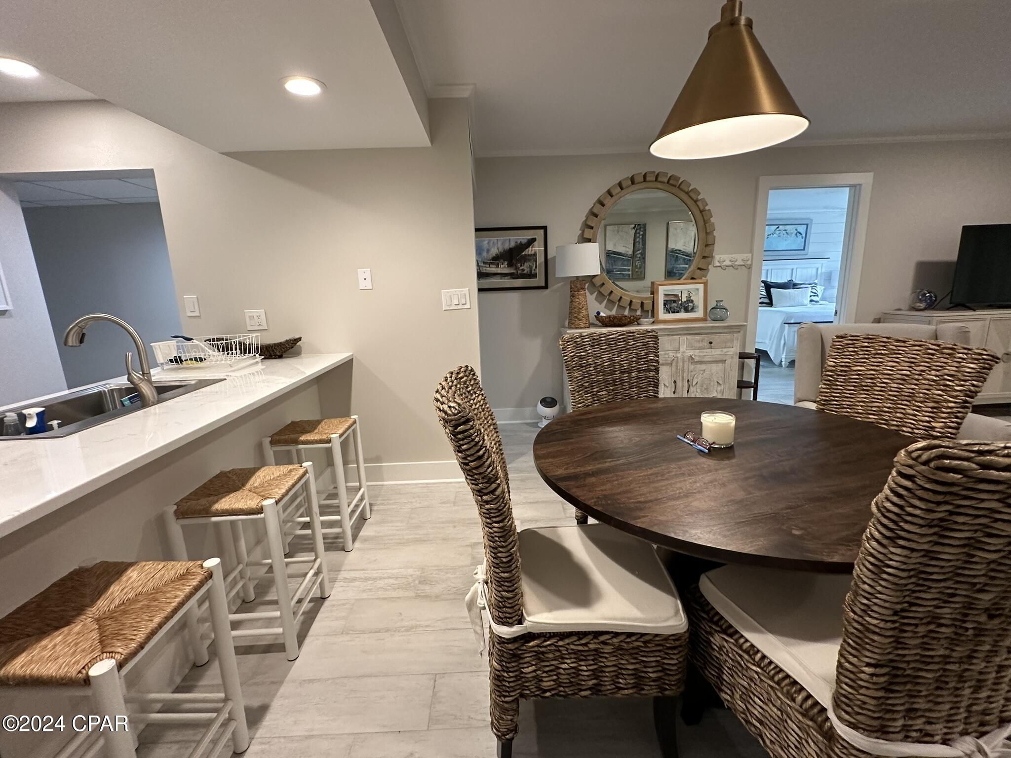 River Oaks Tennis Villas - Residential