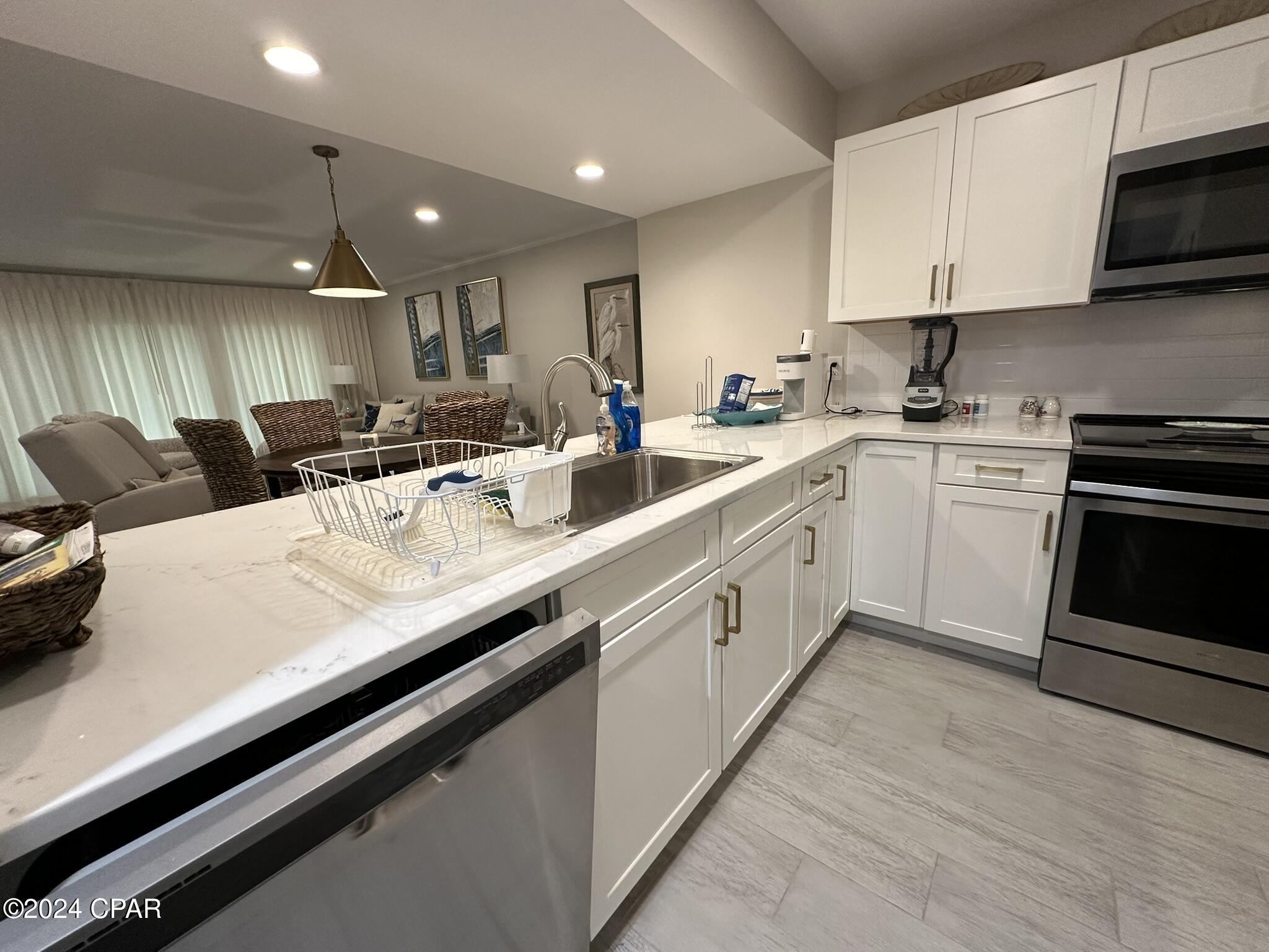 River Oaks Tennis Villas - Residential