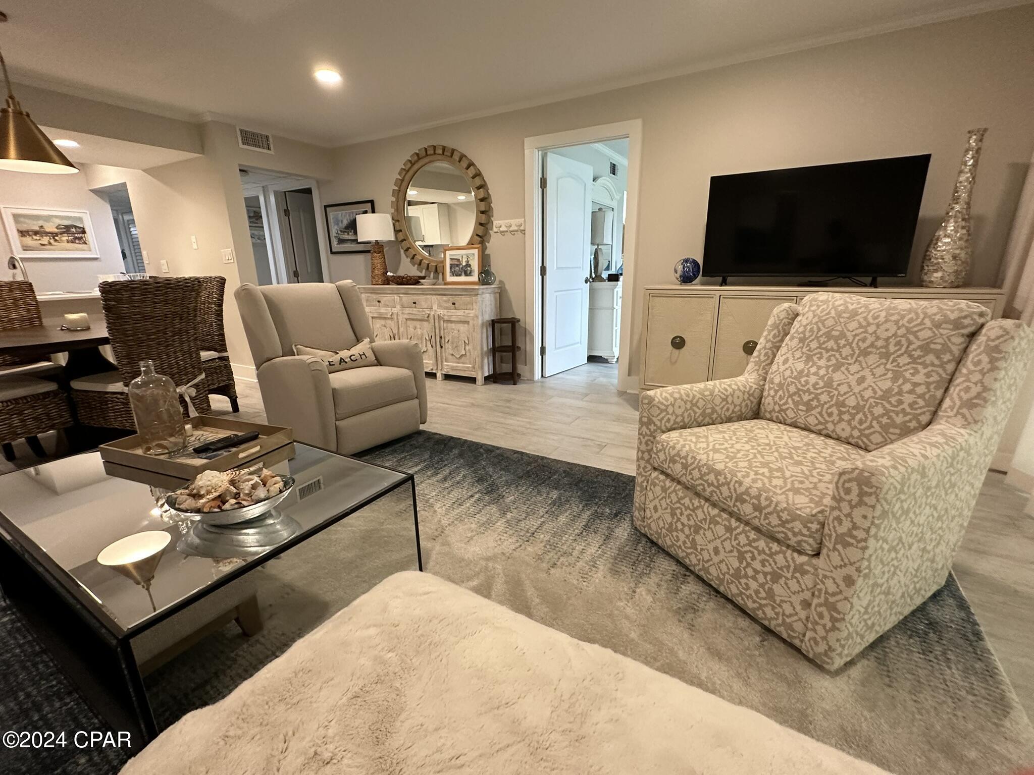 River Oaks Tennis Villas - Residential