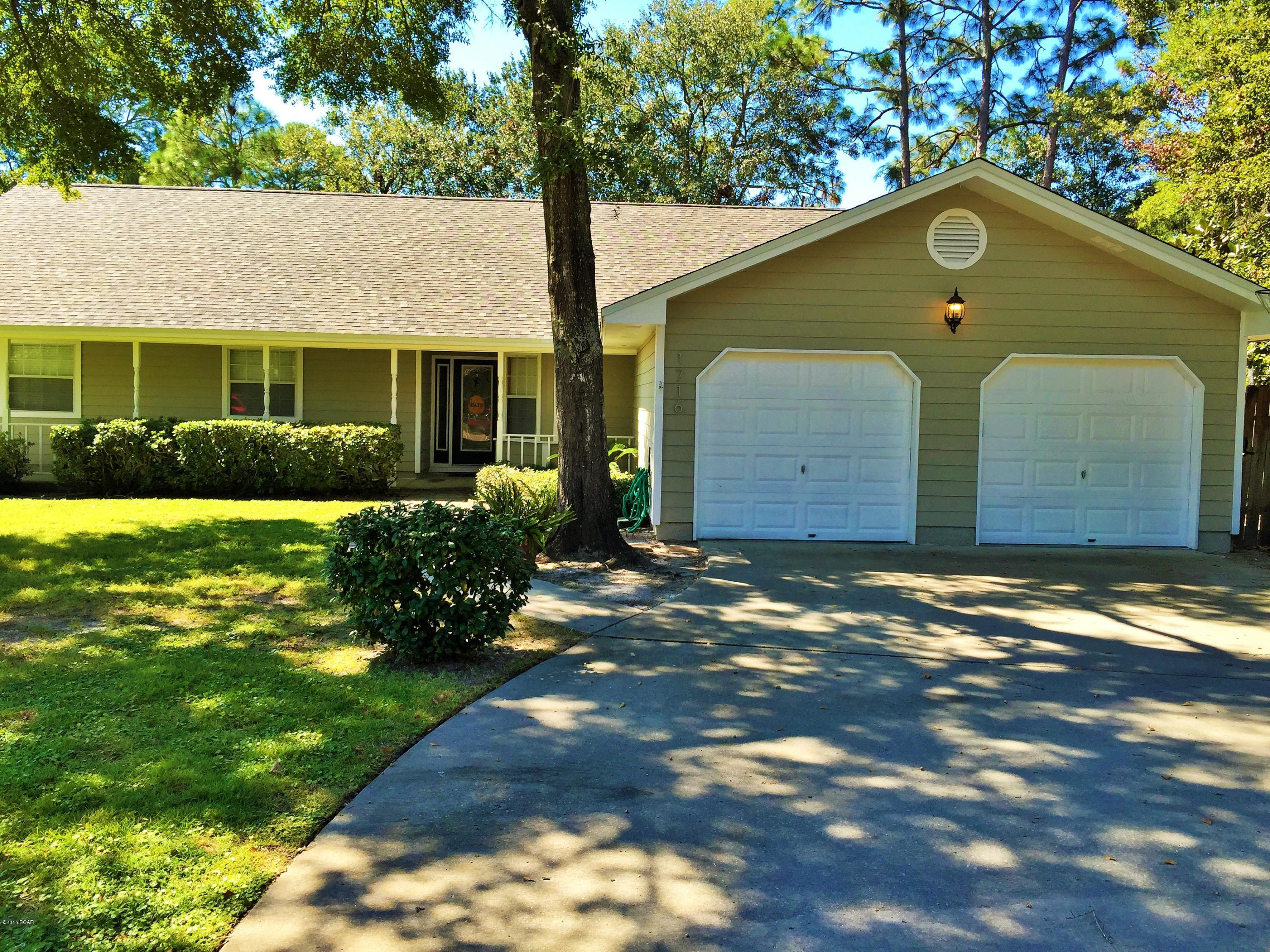 New roof!! This lovely 4br/2ba home is immaculate and has many upgrades with a open floor plan. It features a large kitchen with a breakfast nook, oak cabinets, great room and dining area. Laundry room is a nice size and located off the kitchen. Fourth bedroom is currently used as playroom but could easily be a 4th bedroom or office. Great Room and the Master Bedroom have cathedral ceilings, master bath has a garden tub and separate shower with large closet. Additional bedrooms are spacious. Nice deck in the back for grilling out and  fenced-in area for children. Sellers have just completed a lot of upgrades and repairs to make this house completely move in ready. Please verify all information.