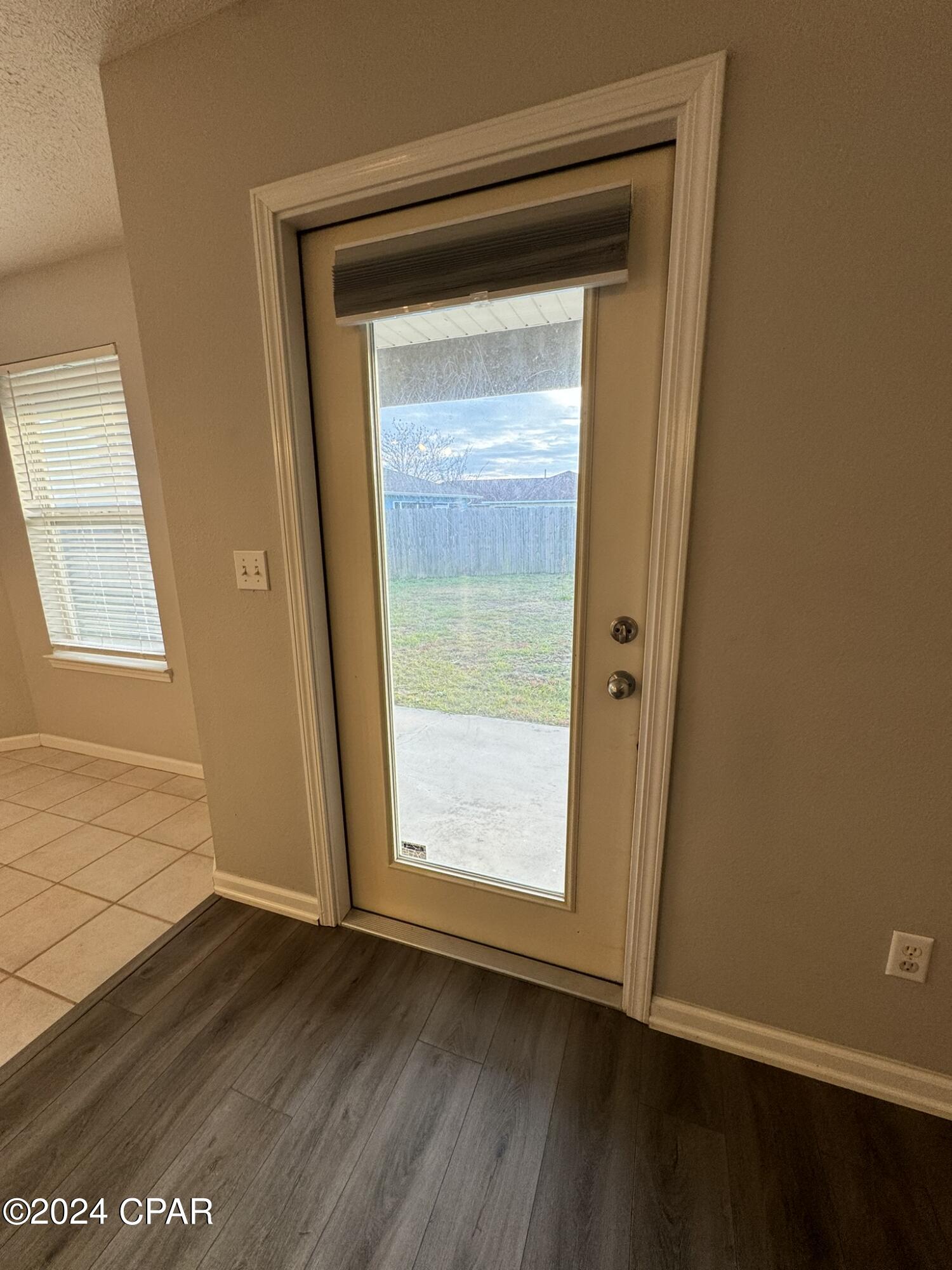 [No Recorded Subdiv] - Residential Lease