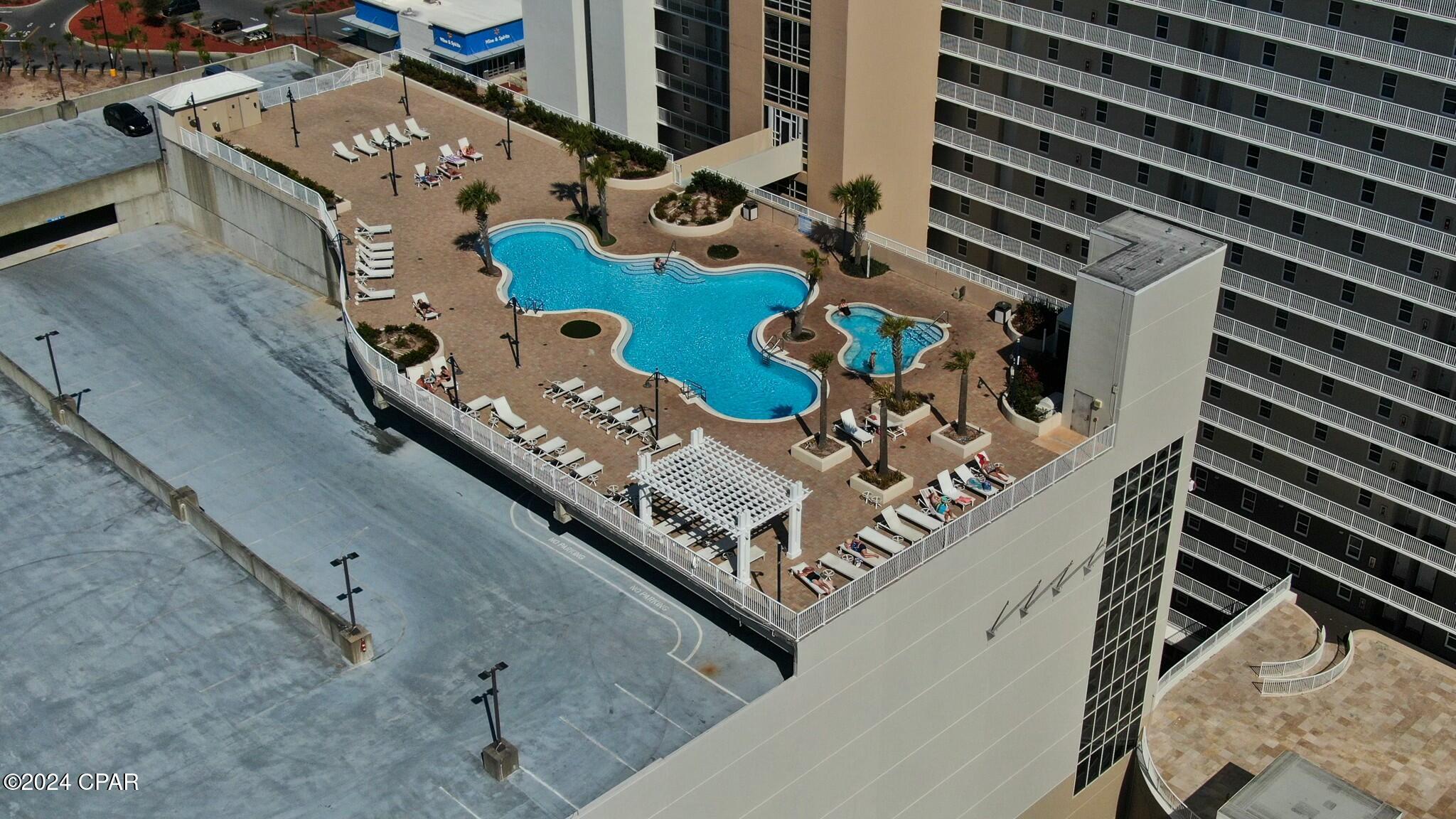 Laketown Wharf - Residential