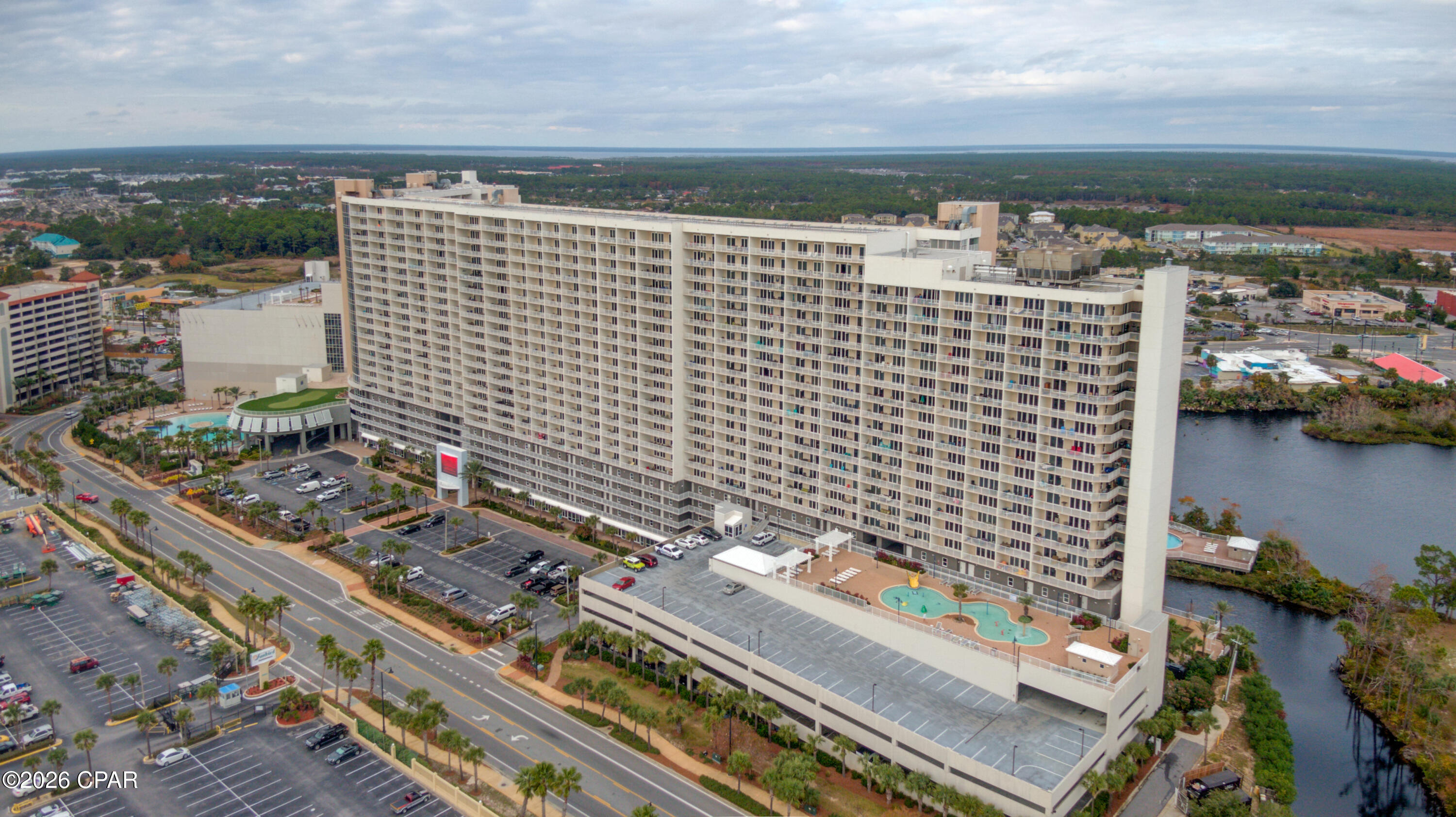 Laketown Wharf - Residential