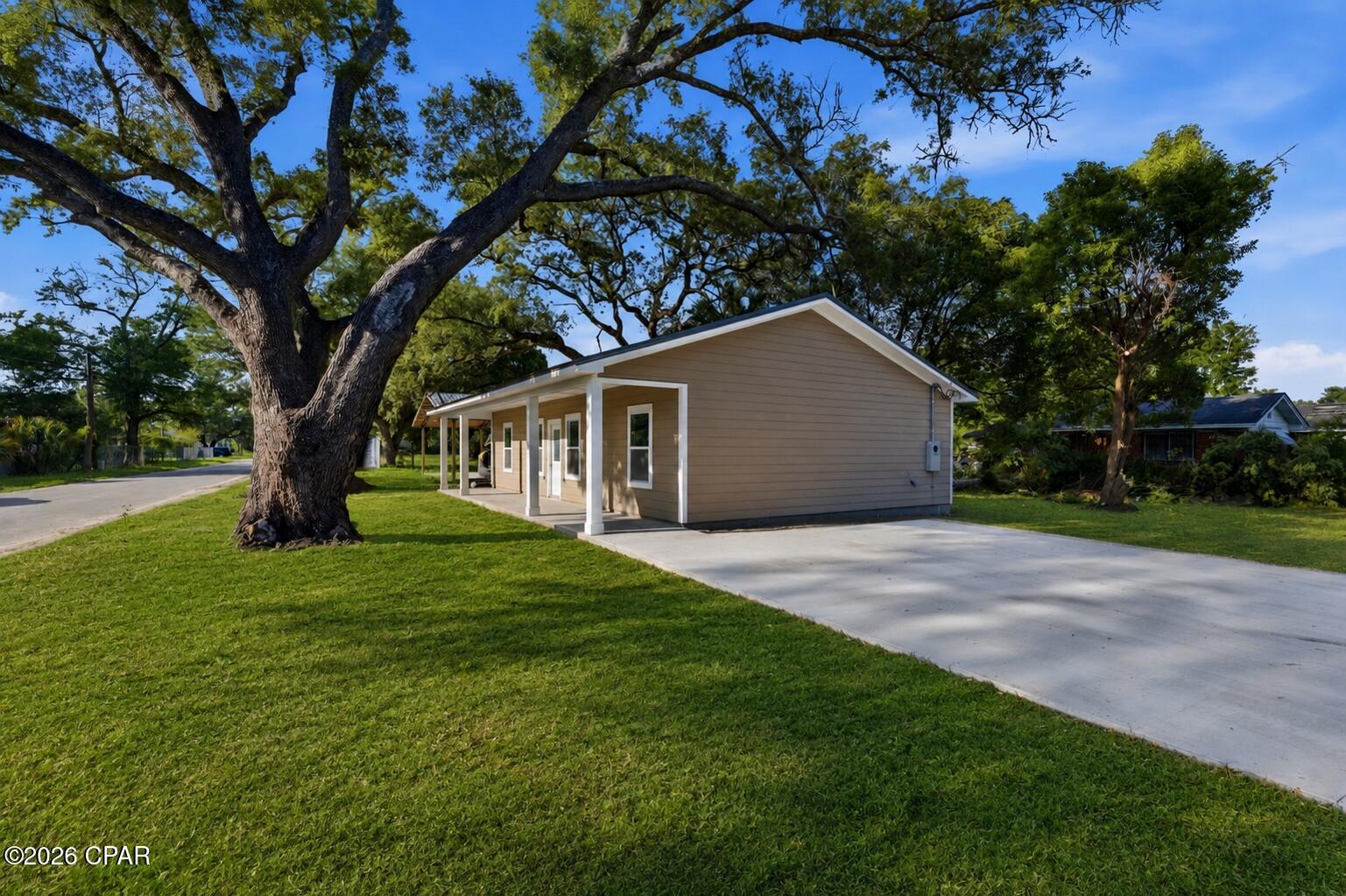 [No Recorded Subdiv] - Residential
