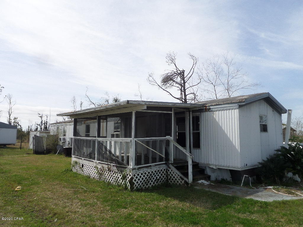 GREAT fix & flip or investment opportunity with this 2 Bedroom / 2 Bathroom mobile home in Callaway. There is an Additional built-on room, which could be a 3rd bedroom or office. The The interior of the home needs renovations, as well as the  exterior.  This was a rental during Hurricane Michael.  Lots of opportunity. **CASH BUYERS ONLY**