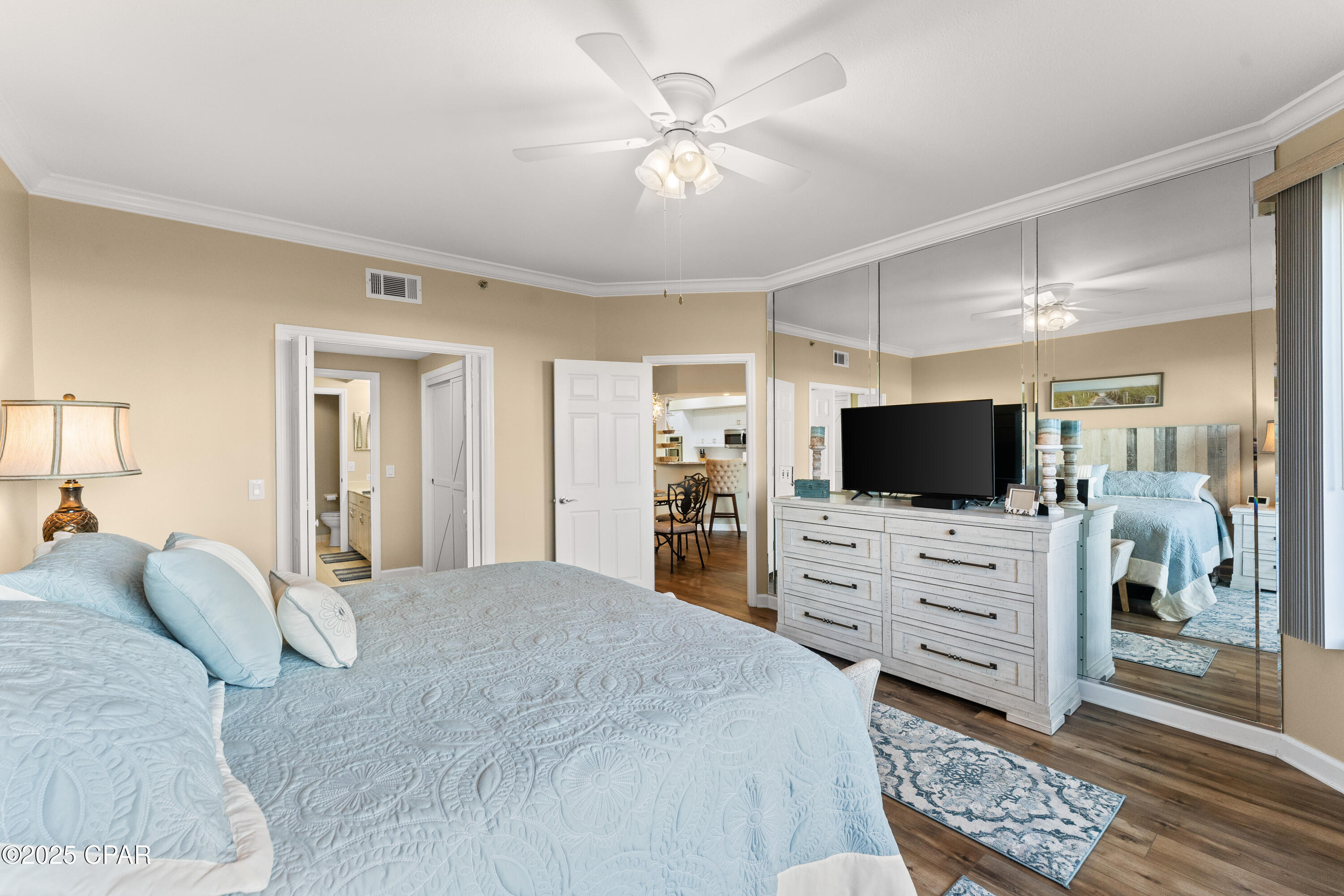 Summerwinds Condo - Residential