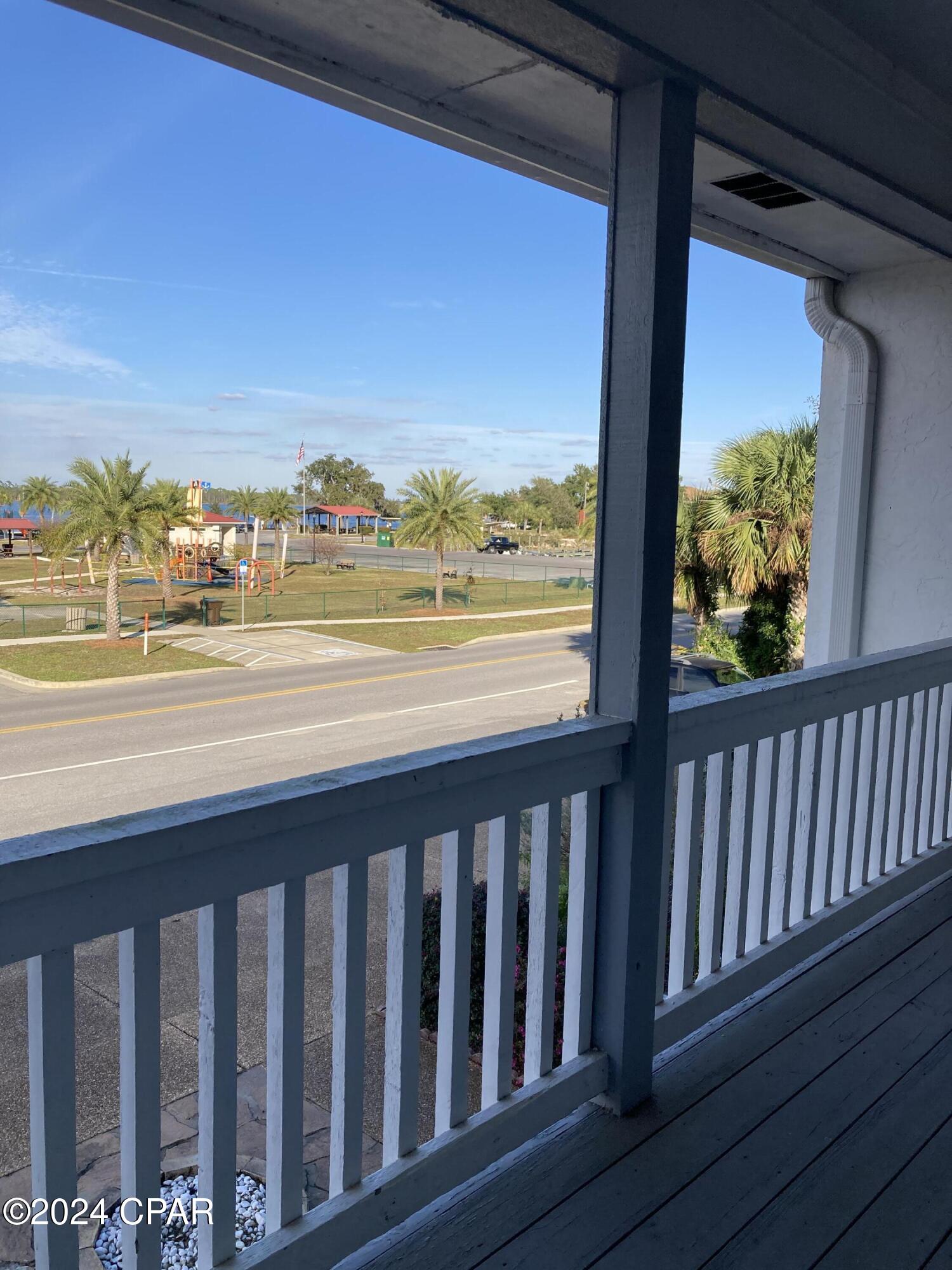 Bay Park Manor - Residential