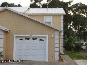 Harbour Town - CANAL FRONT2 bedroom, 2.5 bath townhouse with 1 car garage. Open patio on canal. Includes basic cable and garbage.  Gated community has swimming pools and tennis.  GAS HEAT & WATER HEATER. NO PETS