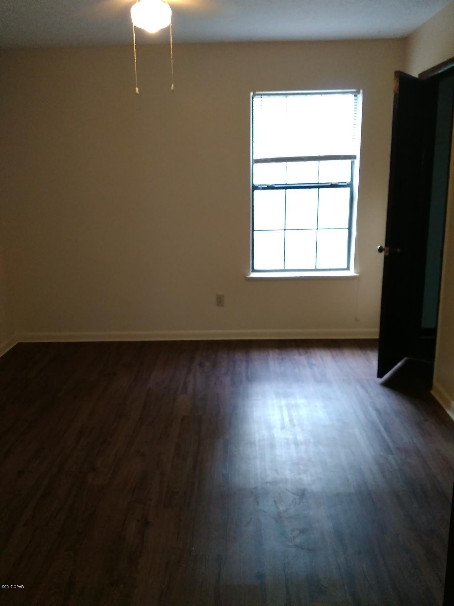 Pine Forest Est Ph 3 - Residential Lease