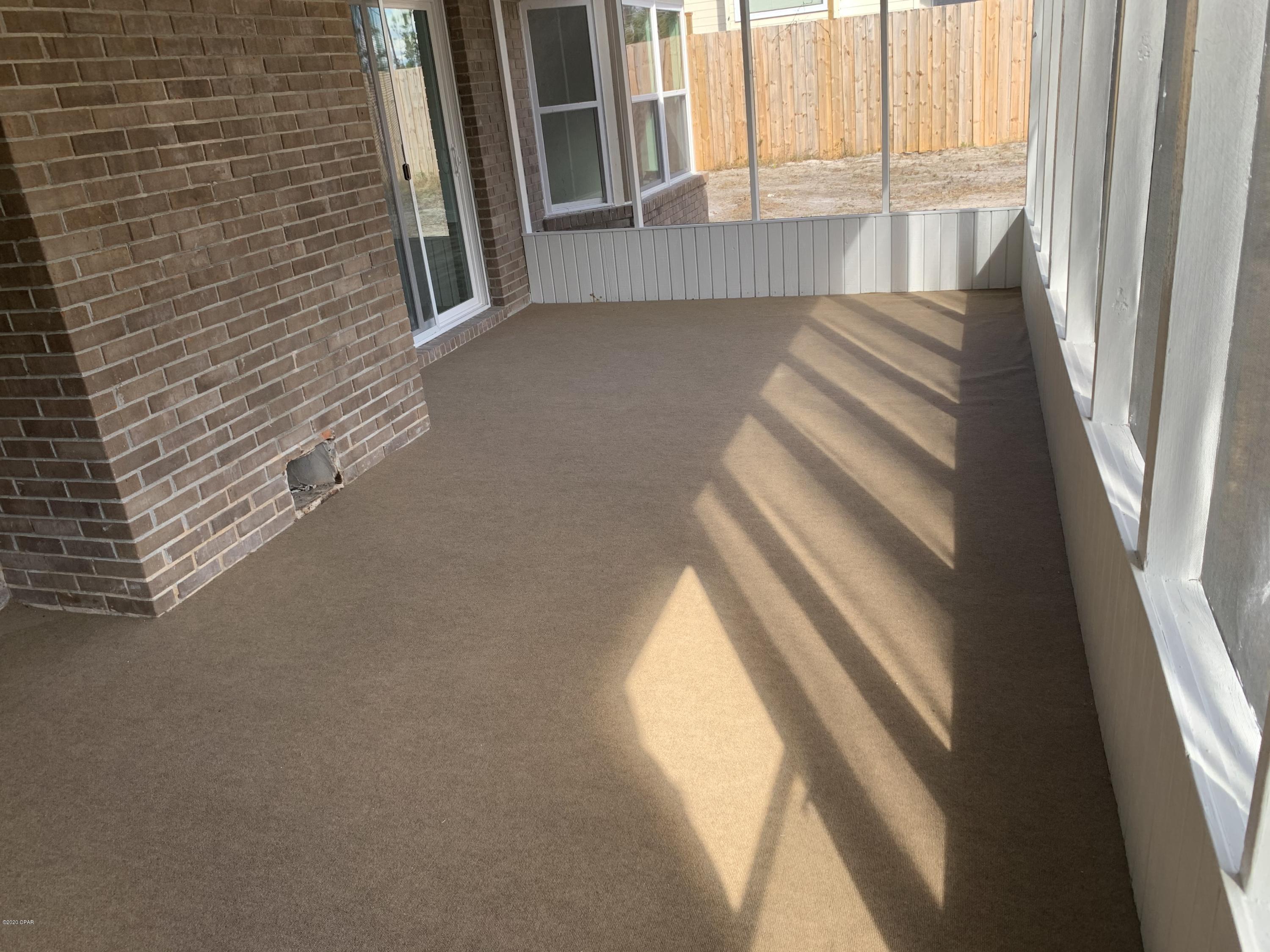 Kings Point Harbour U-I Replat - Residential Lease