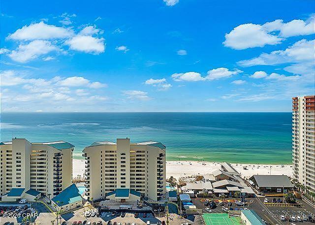 Laketown Wharf - Residential