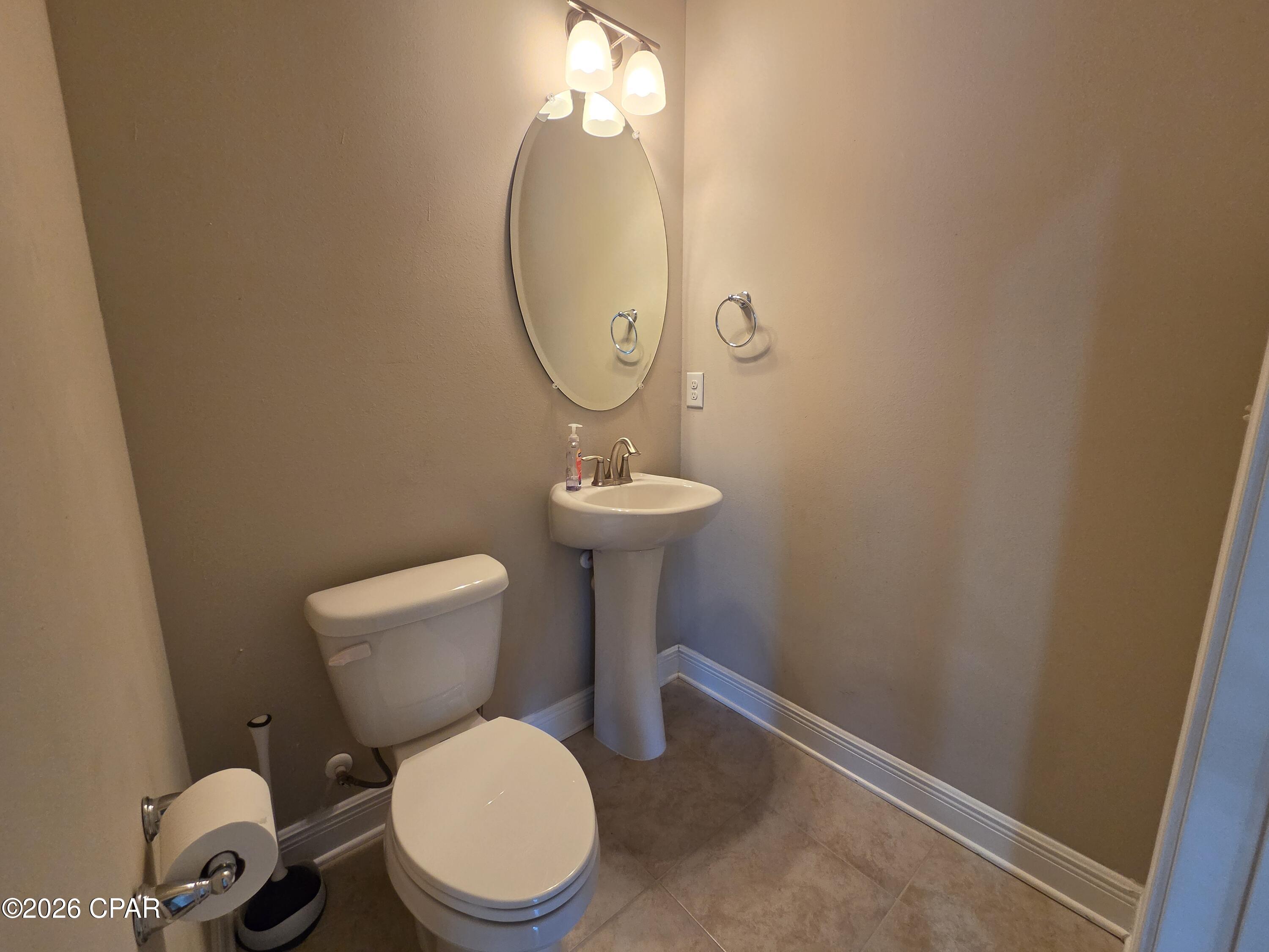 Village Of Mill Bayou/Shoreline Village Ph 1A - Residential Lease