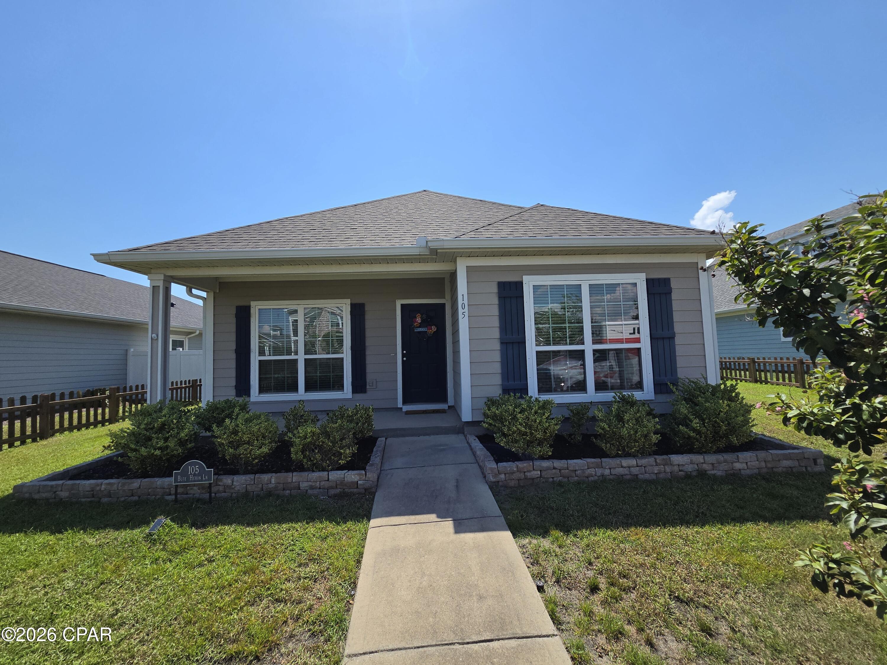 Village Of Mill Bayou/Shoreline Village Ph 1A - Residential Lease