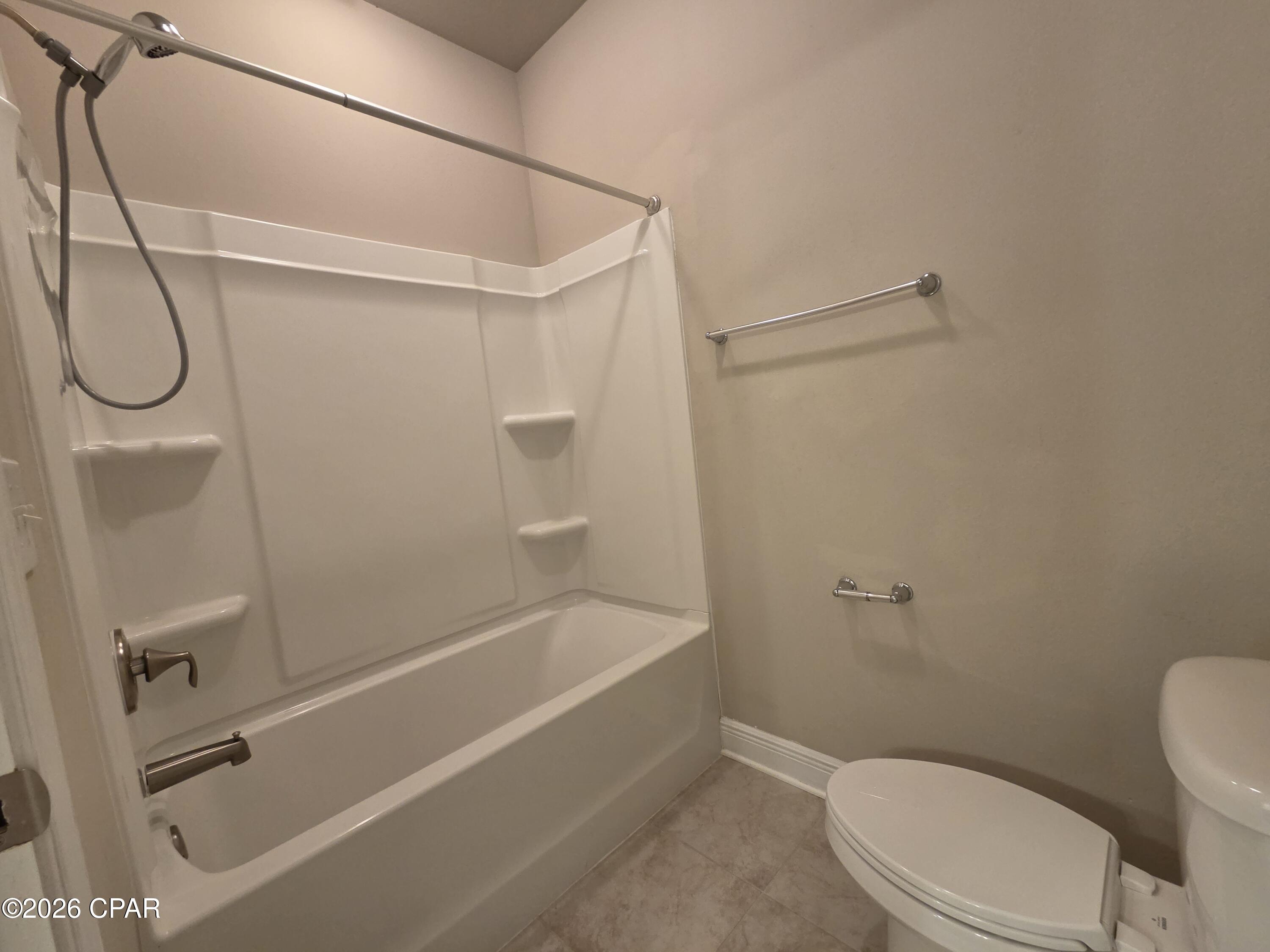 Village Of Mill Bayou/Shoreline Village Ph 1A - Residential Lease