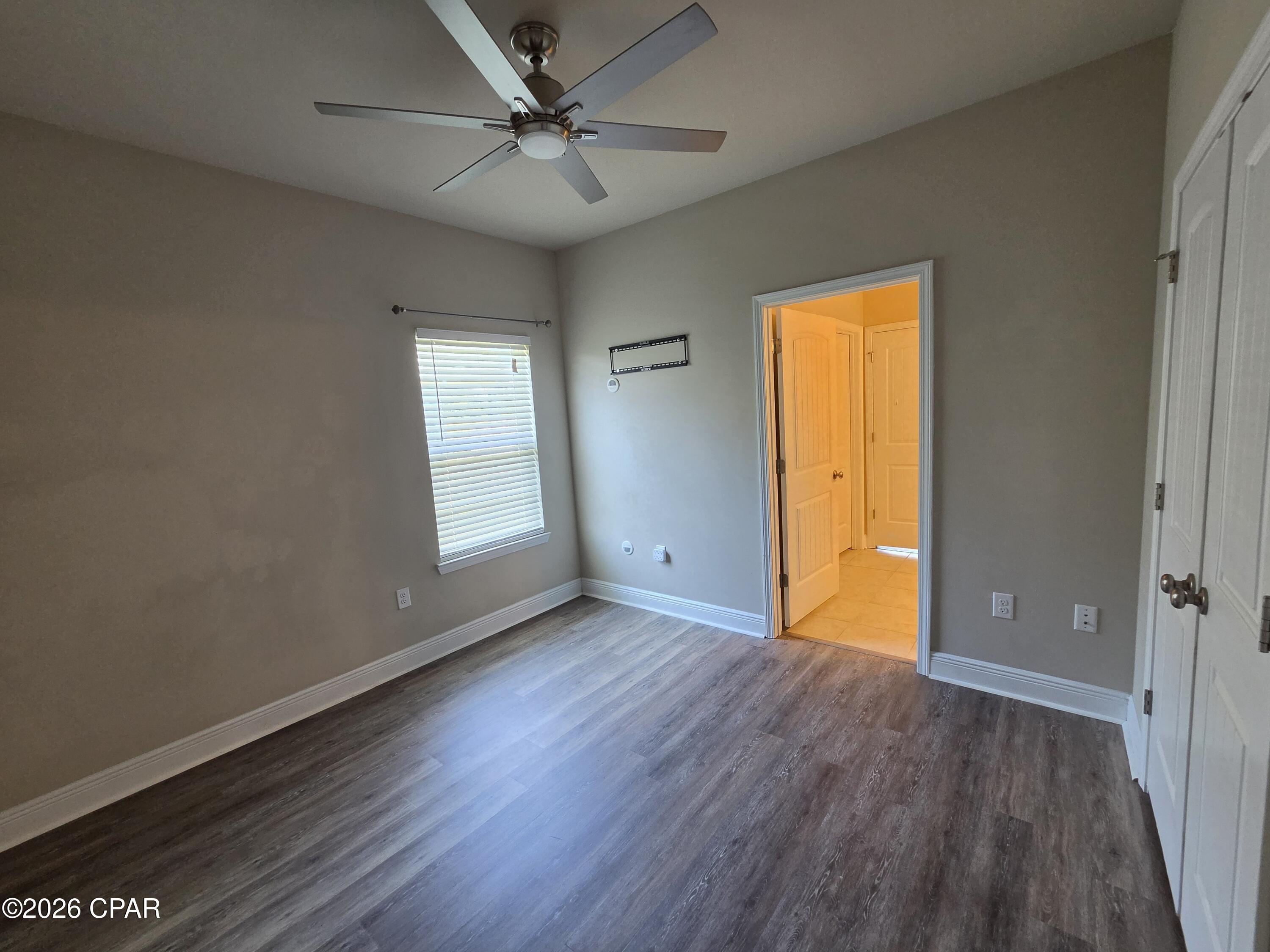 Village Of Mill Bayou/Shoreline Village Ph 1A - Residential Lease