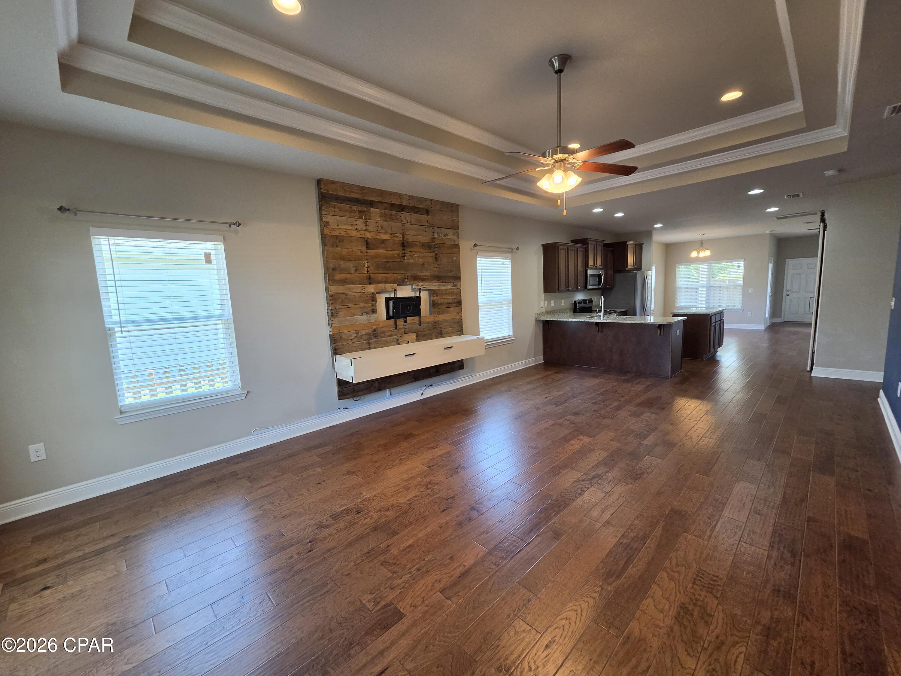 Village Of Mill Bayou/Shoreline Village Ph 1A - Residential Lease