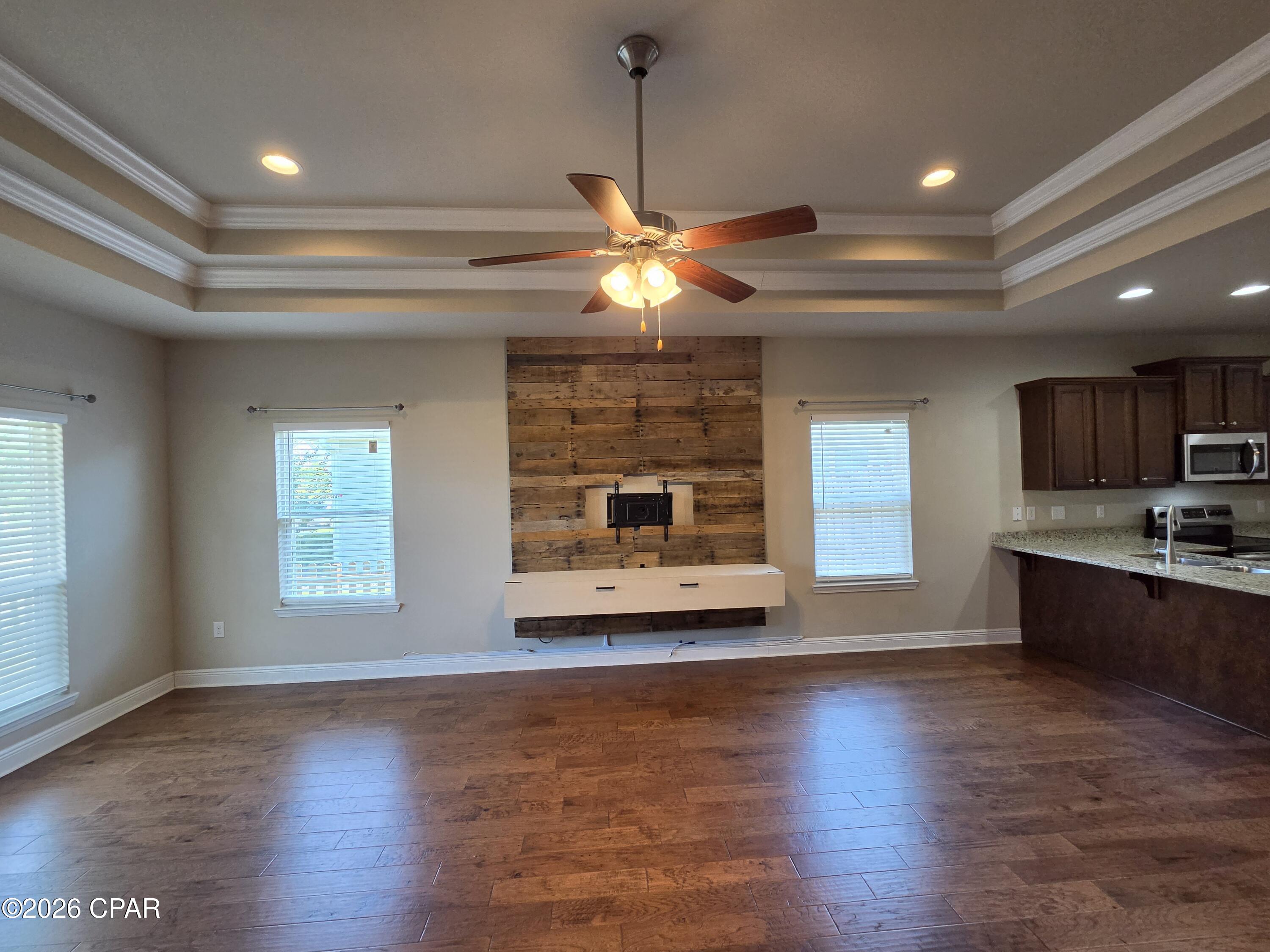 Village Of Mill Bayou/Shoreline Village Ph 1A - Residential Lease