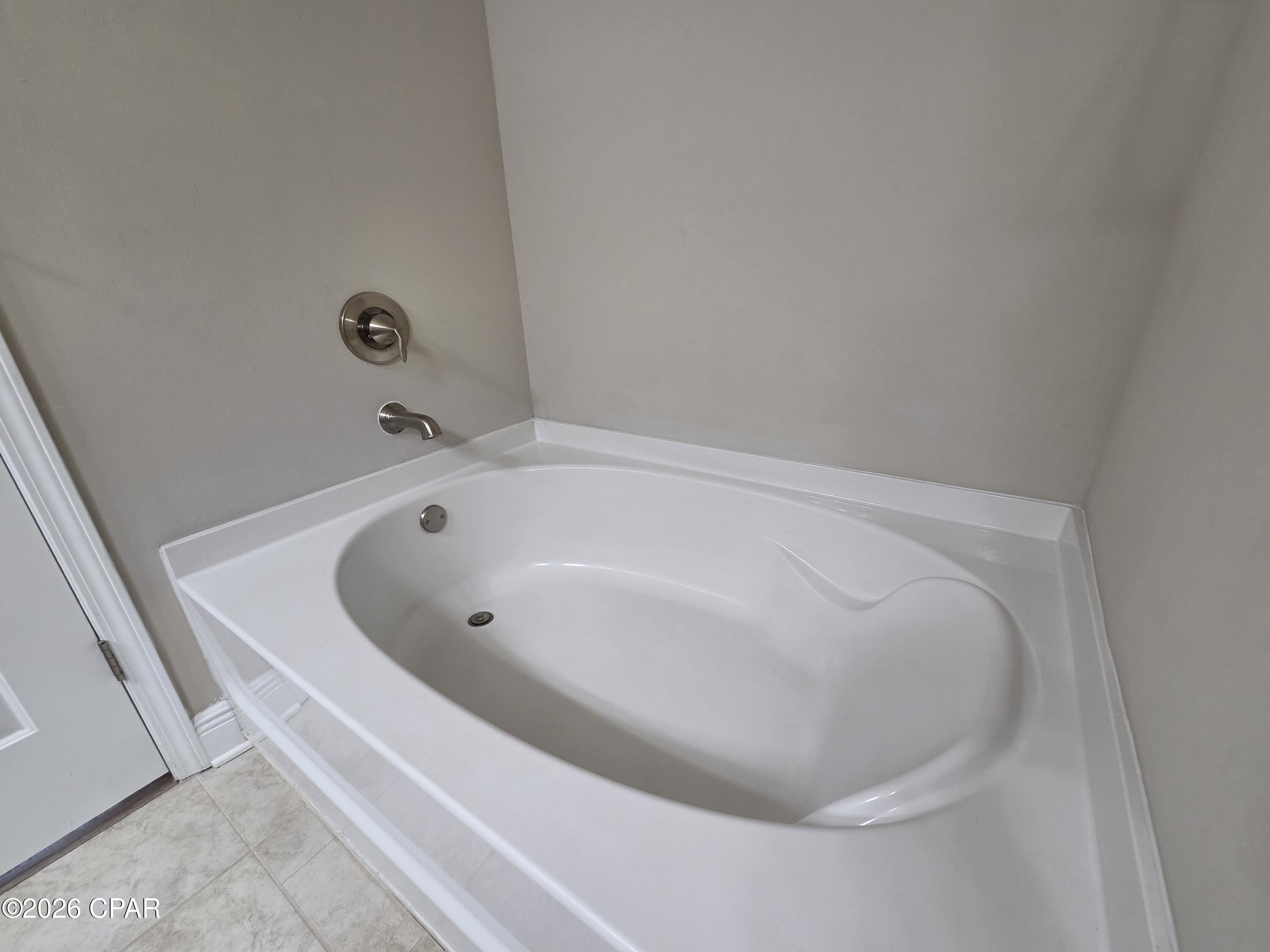 Village Of Mill Bayou/Shoreline Village Ph 1A - Residential Lease