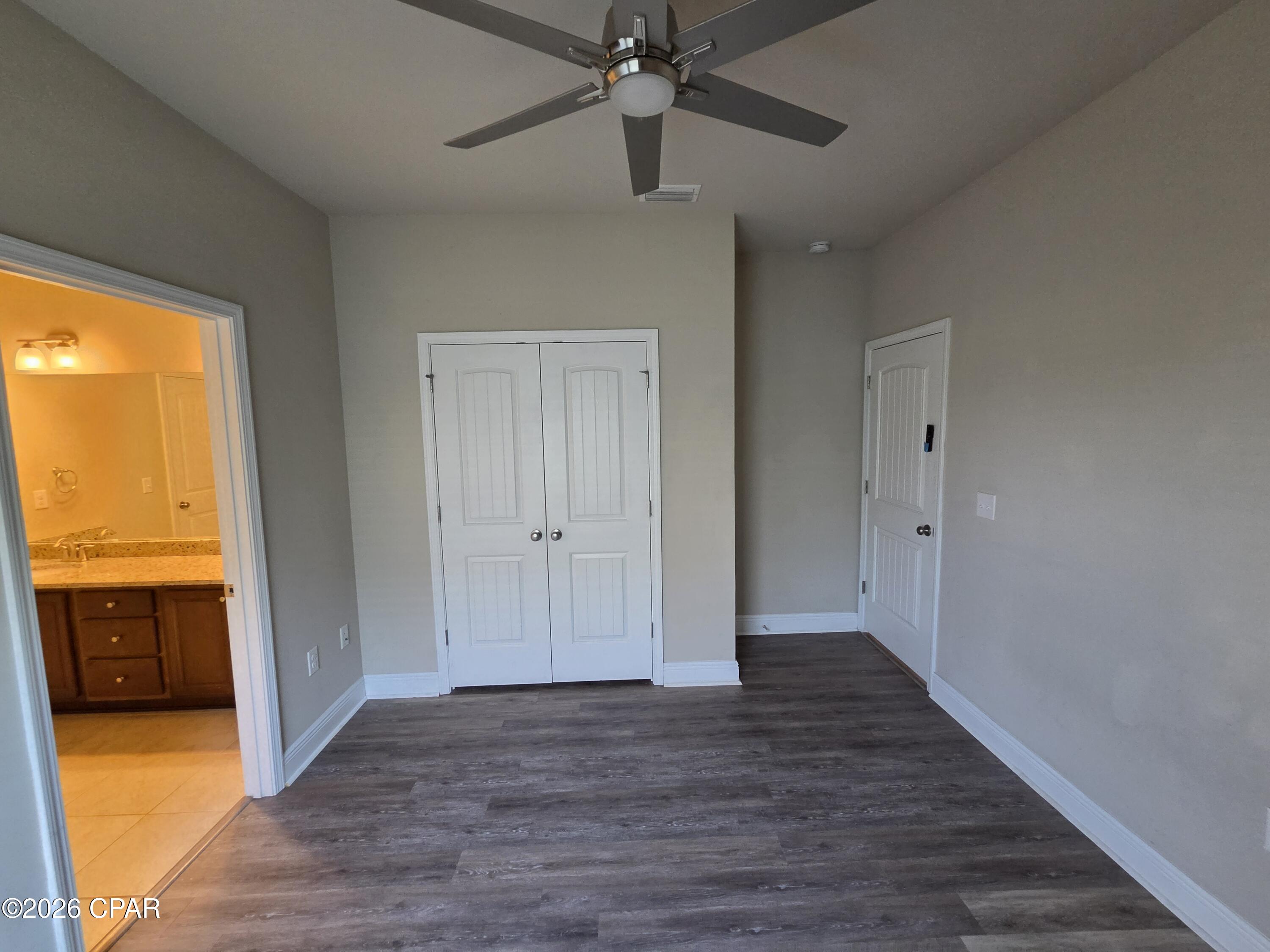 Village Of Mill Bayou/Shoreline Village Ph 1A - Residential Lease
