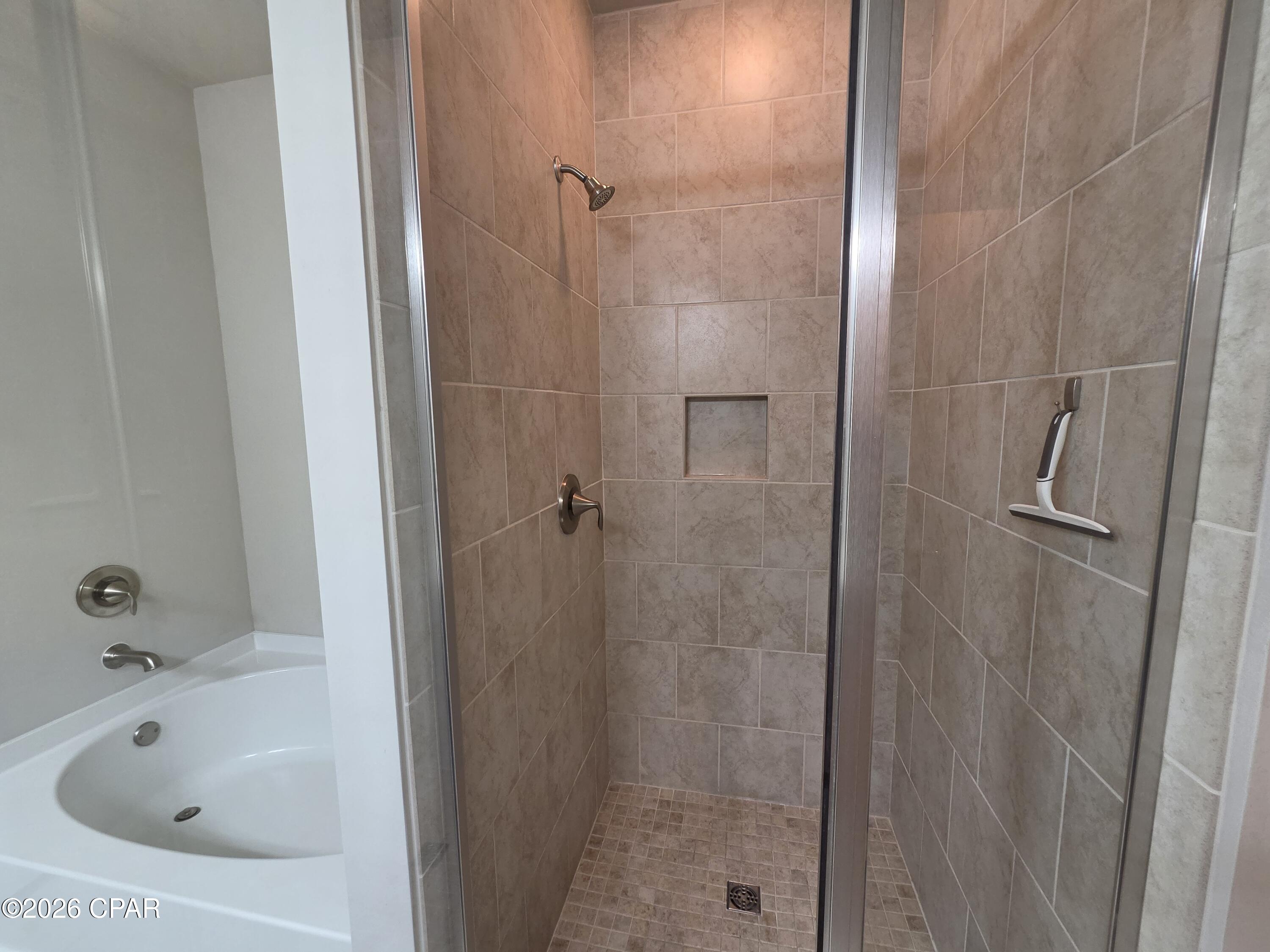 Village Of Mill Bayou/Shoreline Village Ph 1A - Residential Lease