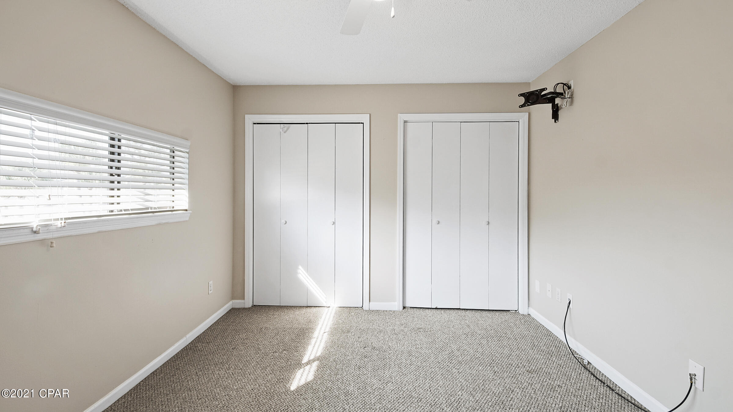 Sunbay Townhouses - Residential