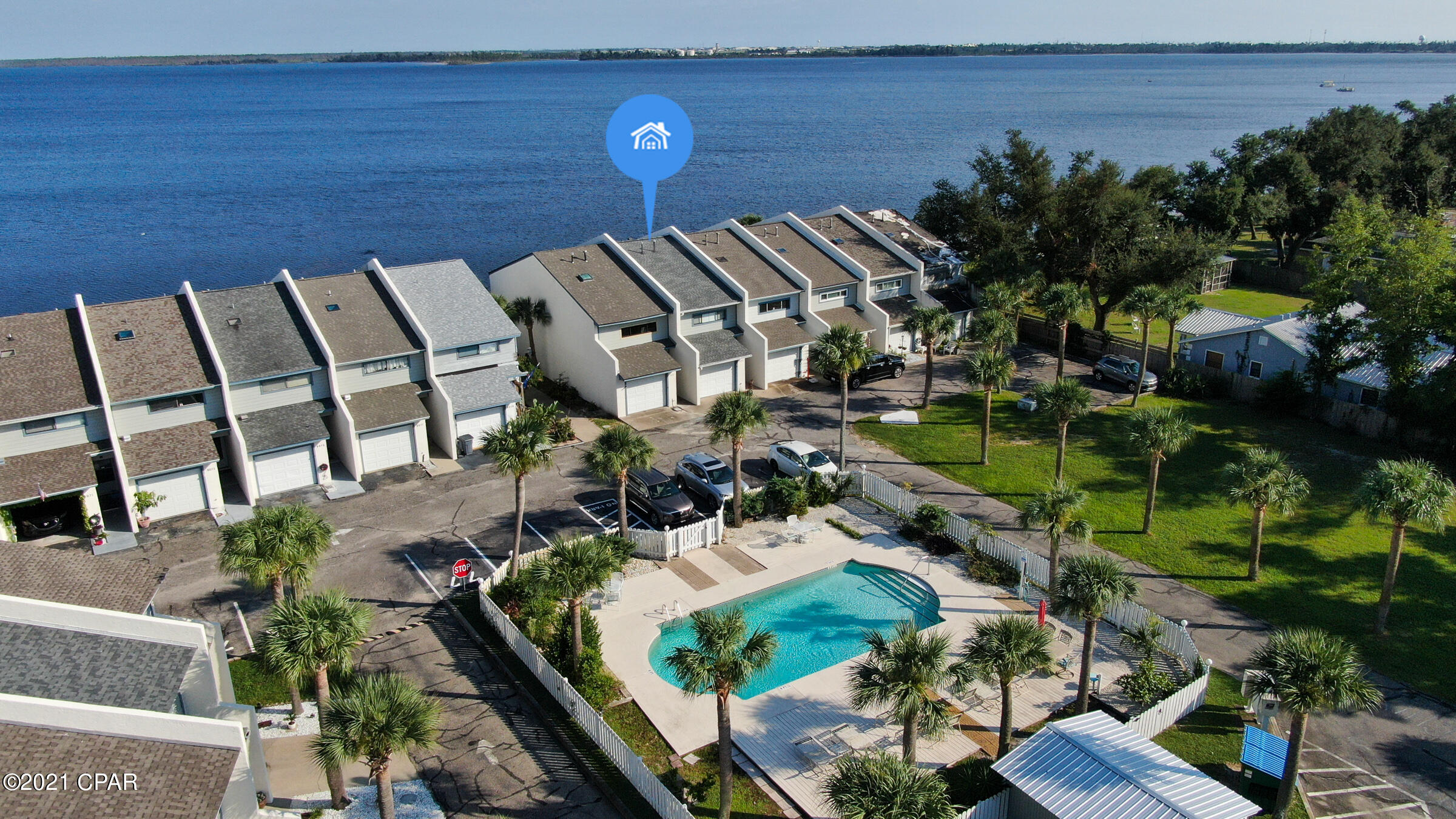Sunbay Townhouses - Residential