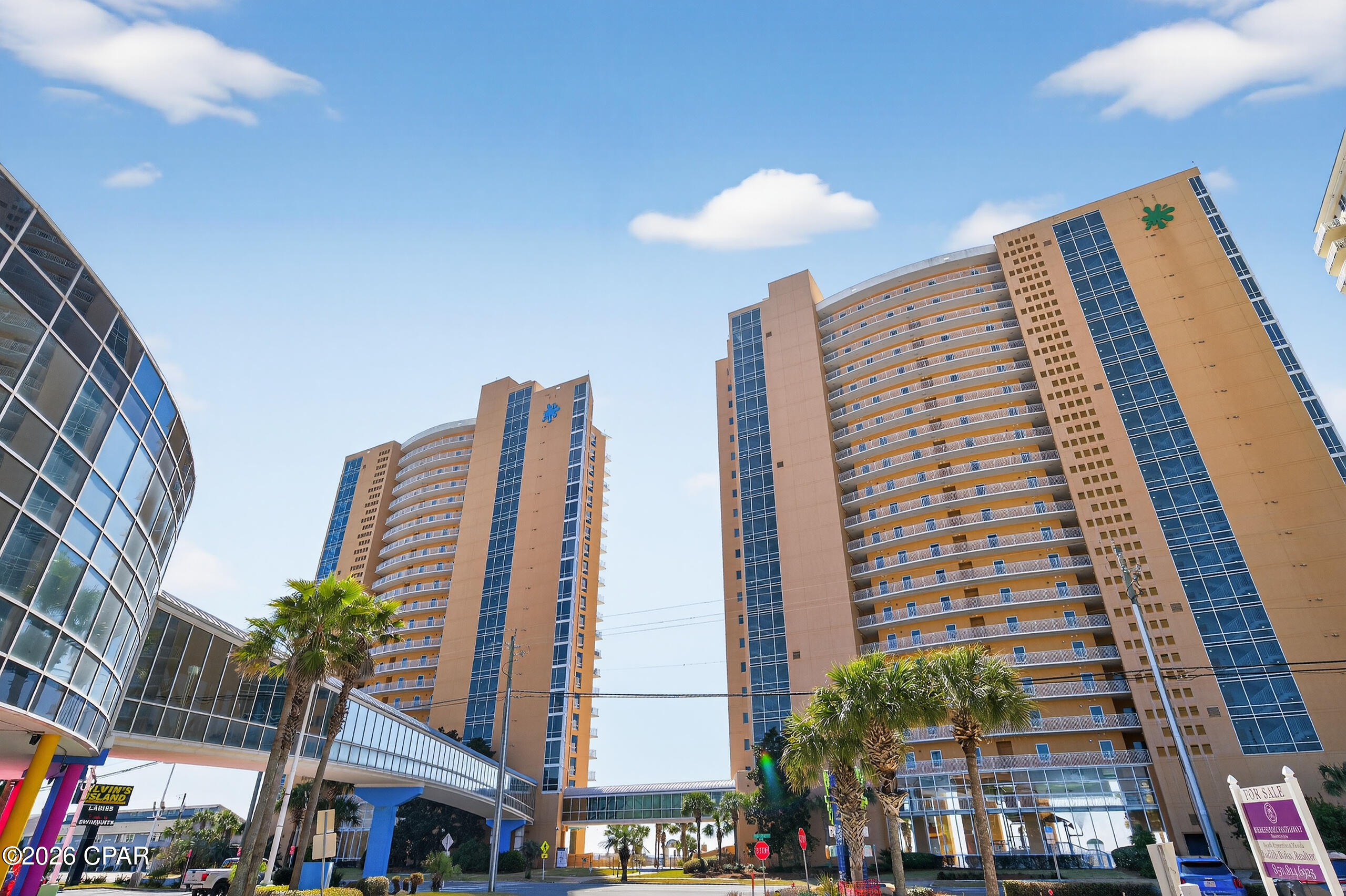 Splash Condo - Residential