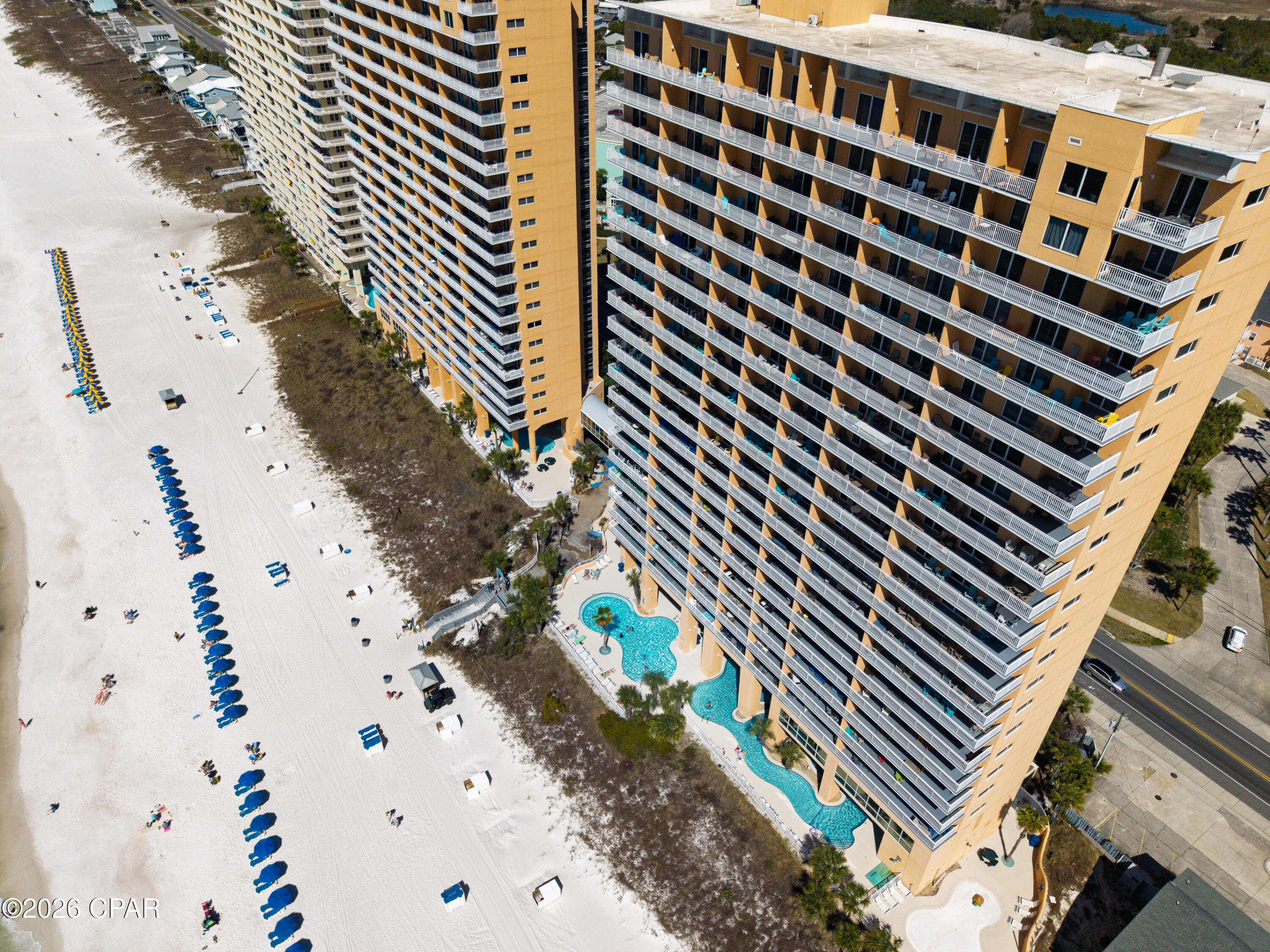 Splash Condo - Residential