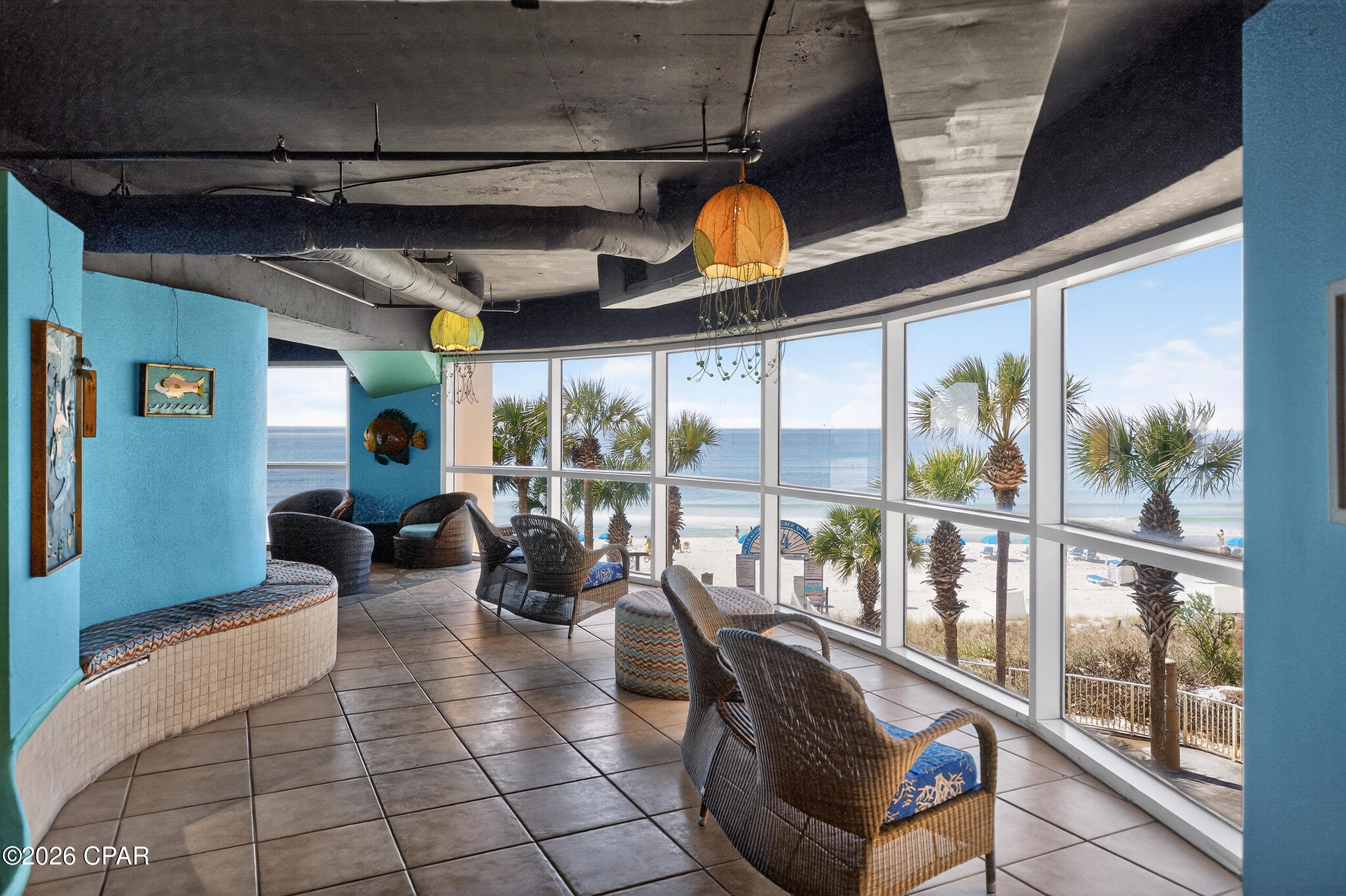 Splash Condo - Residential